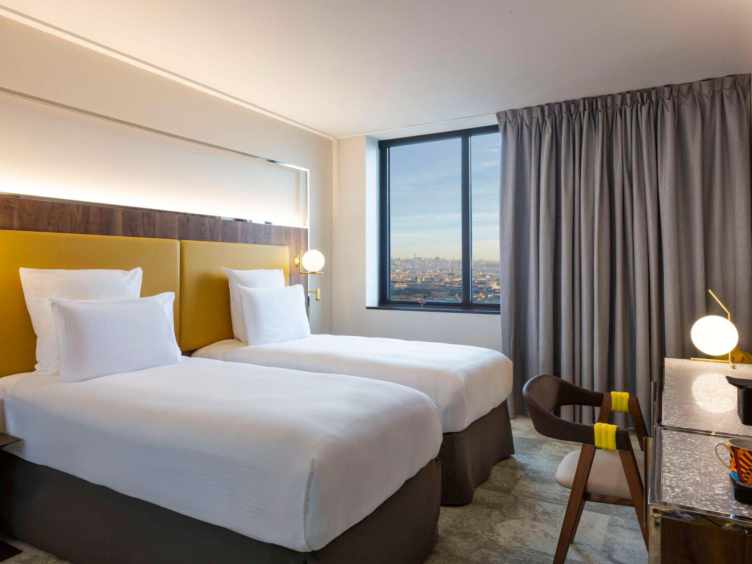 Deluxe Twin Room with View