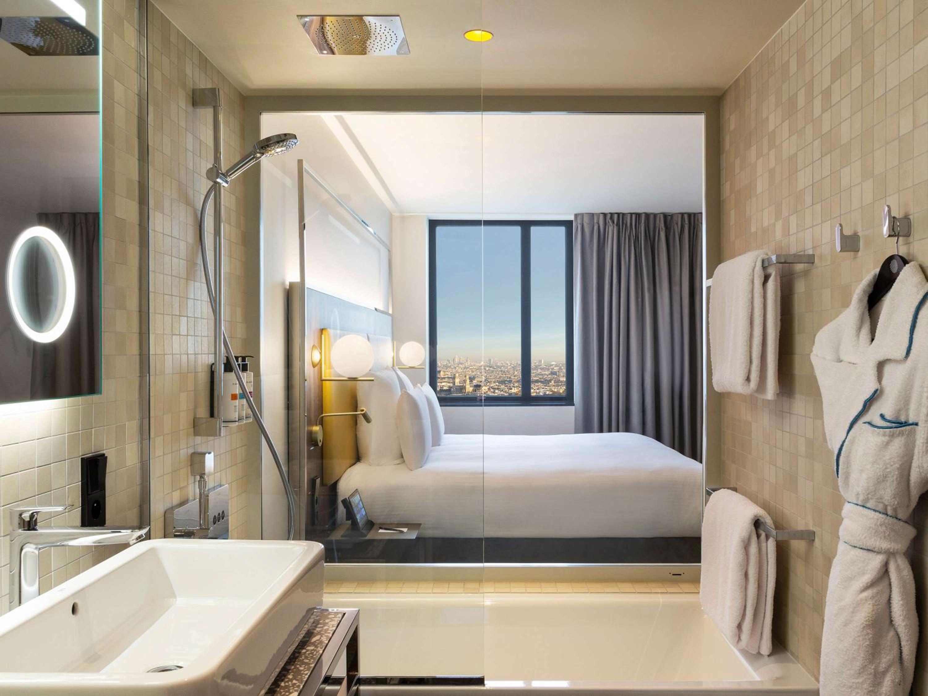 Deluxe Suite with one King Size Bed and one Sofa with City View