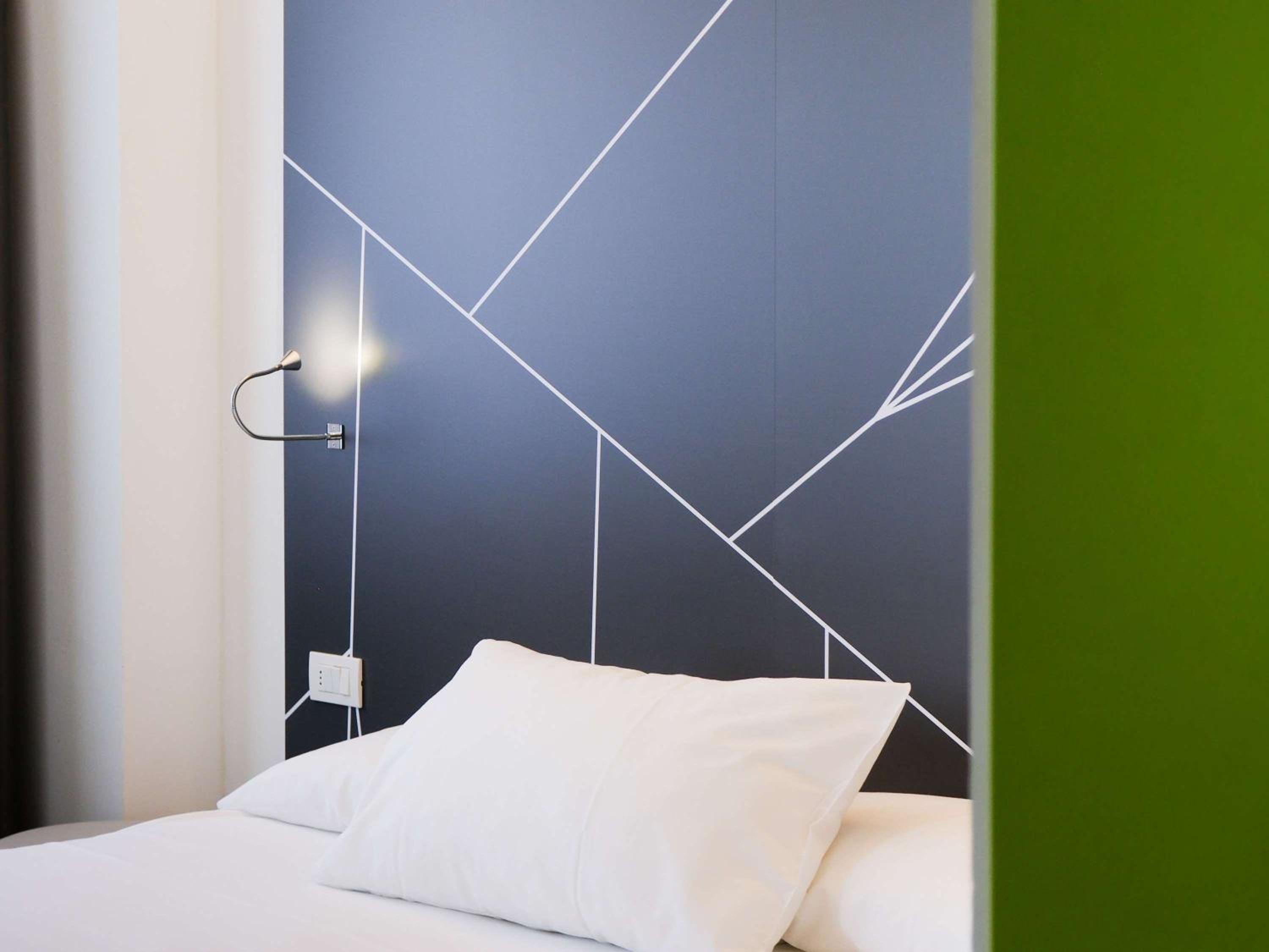 Economy Double Room - Disability Access - Photo 1