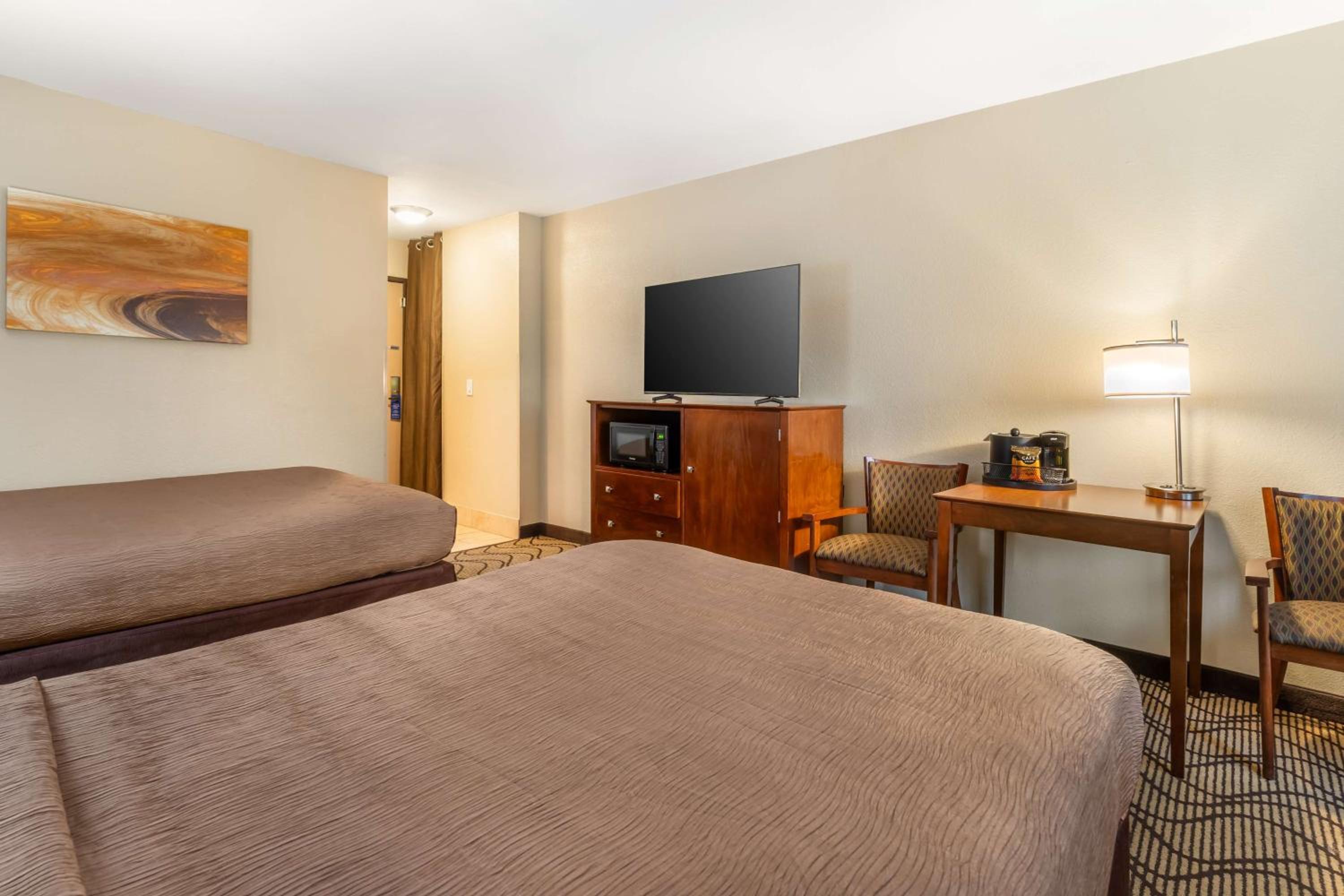 Double Room with Two Double Beds - Photo 6