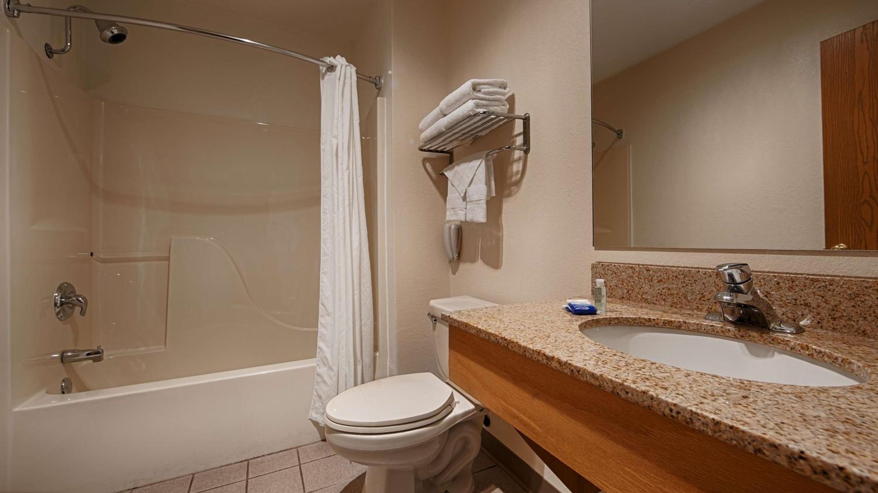 Family Suite - Photo 6