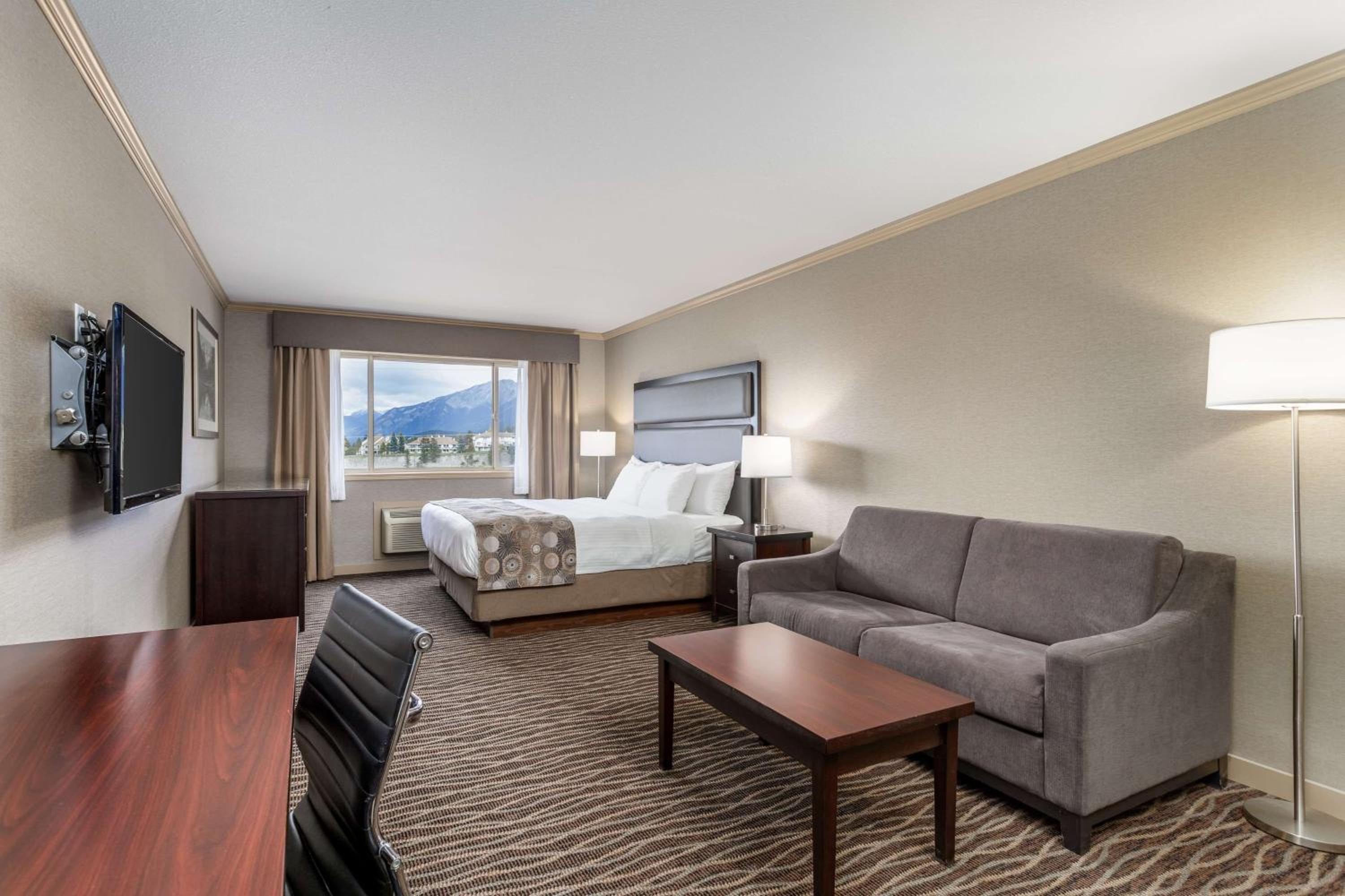 King Room with Sofa Bed and Kitchenette