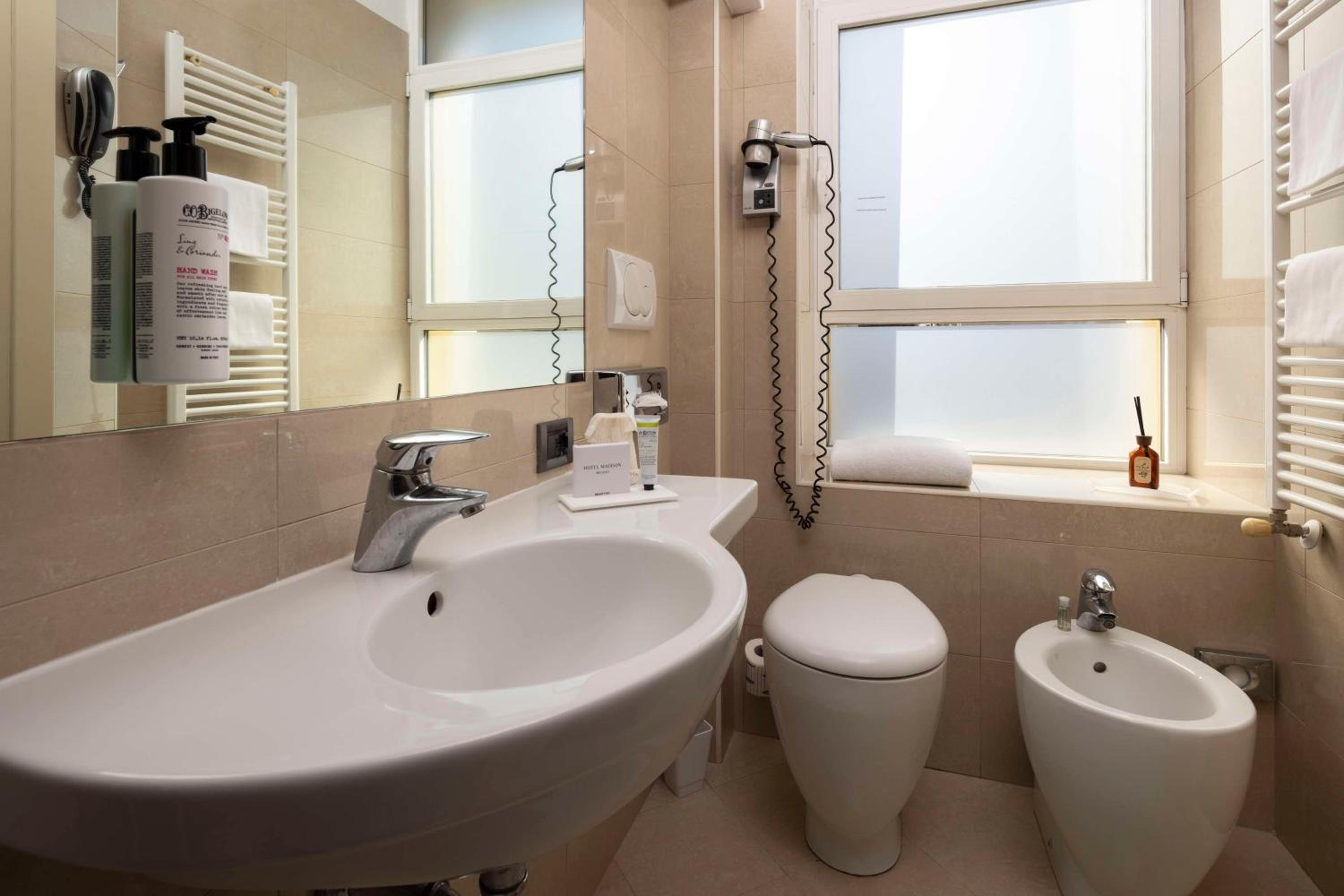 Standard Single Room