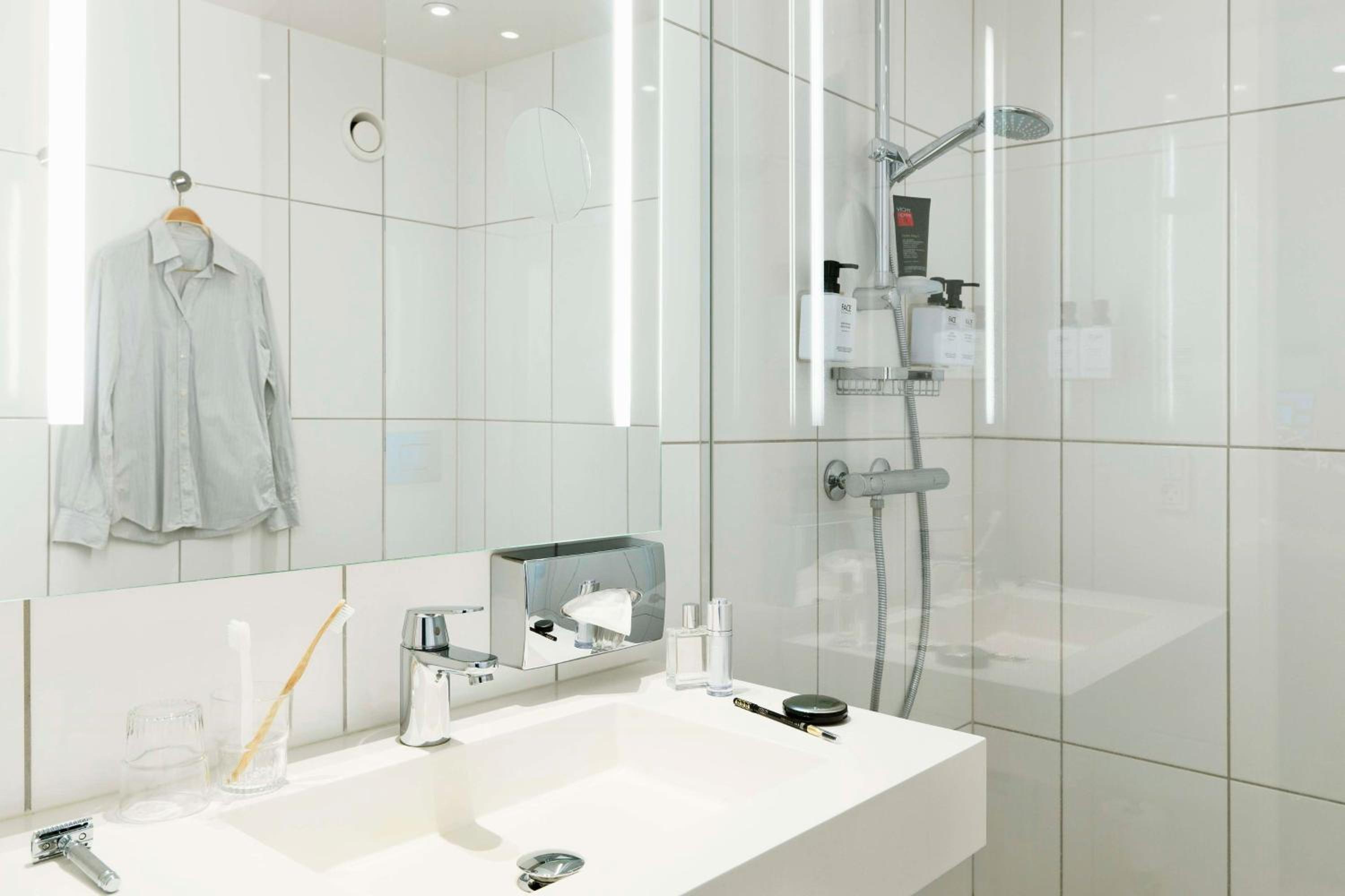 Superior Twin Room - Photo 2