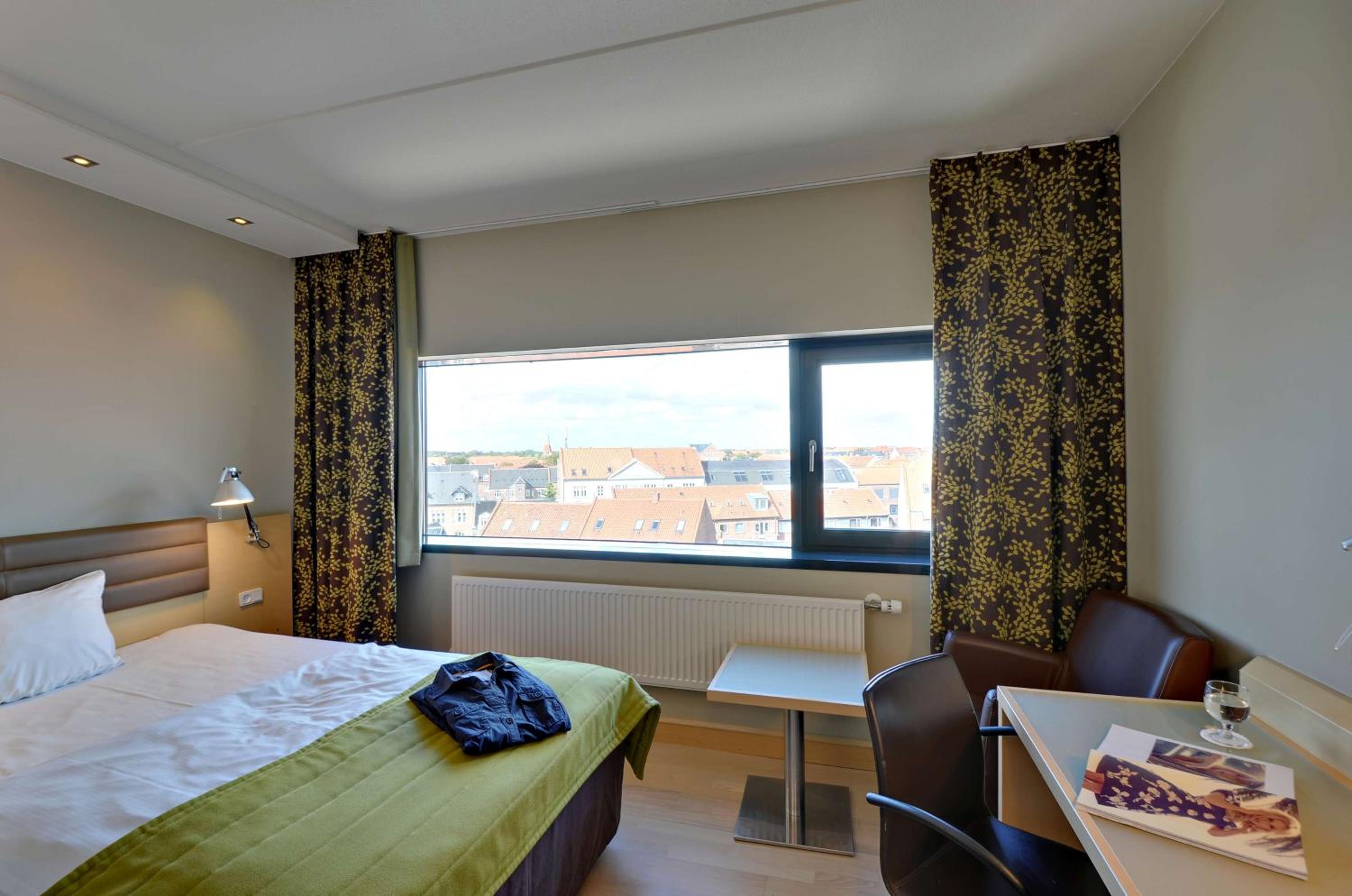 Single Room photo 3
