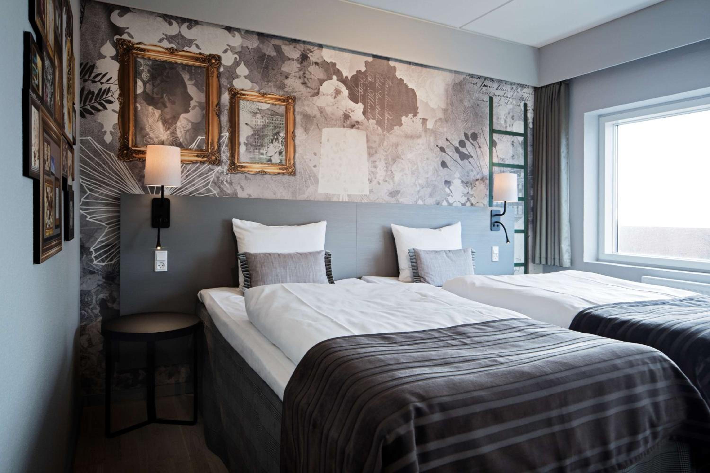 Superior Twin Room - Photo 1