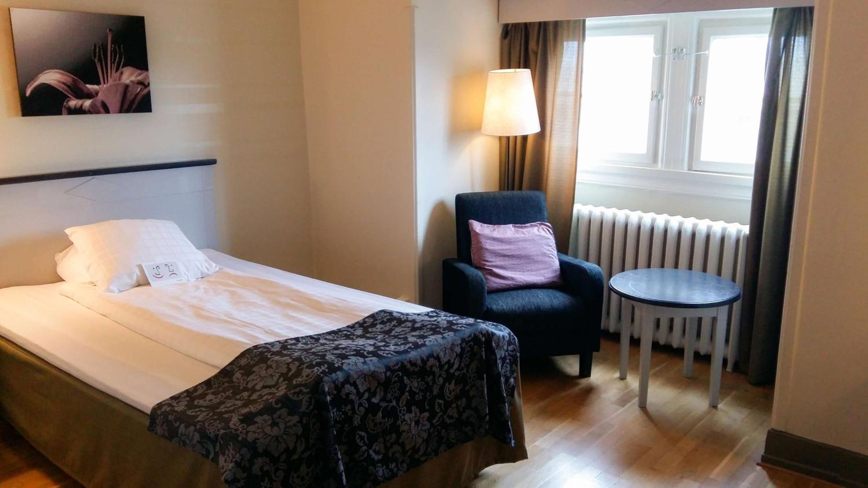 Single Room - Photo 3