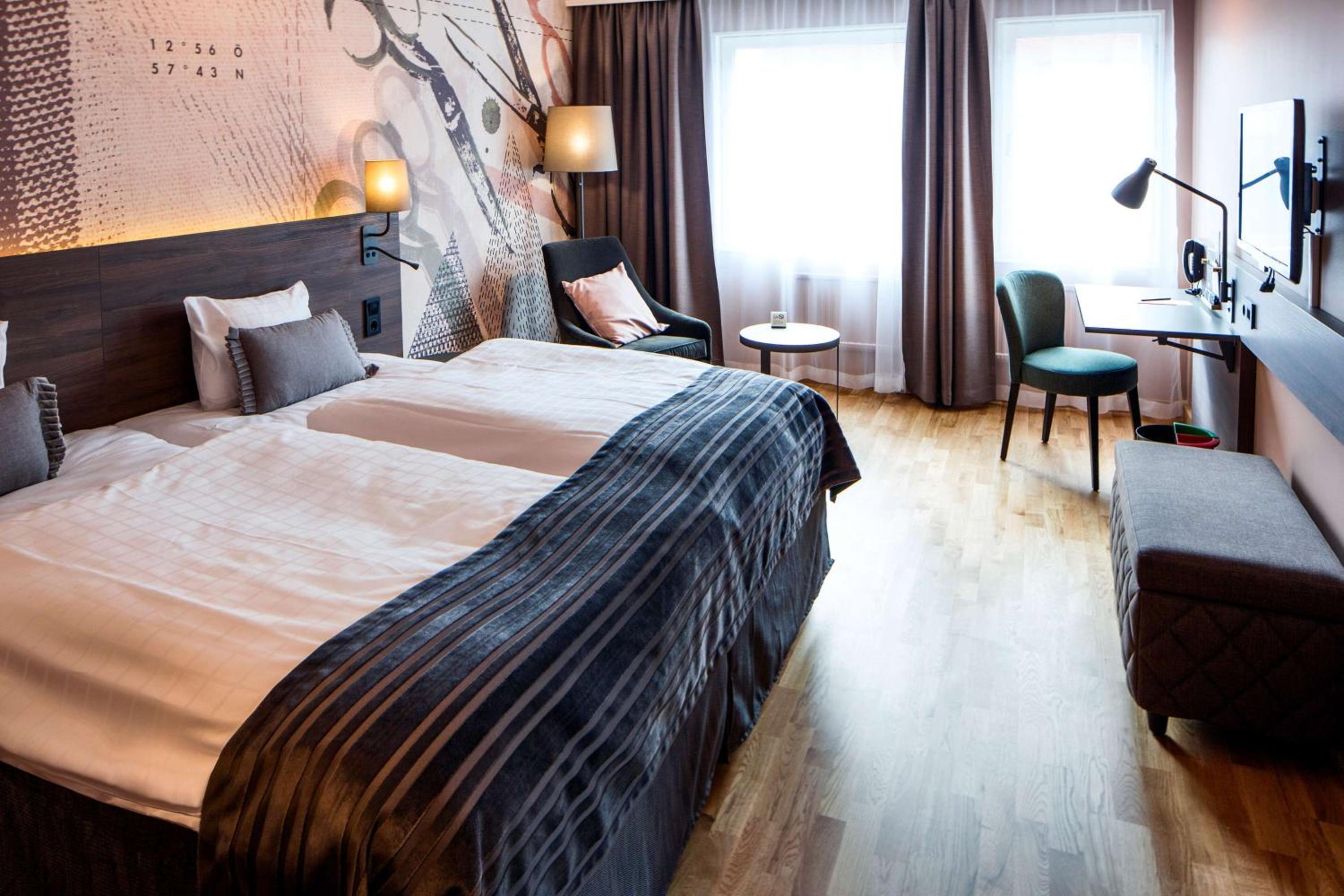 Standard Twin Room - Photo 1