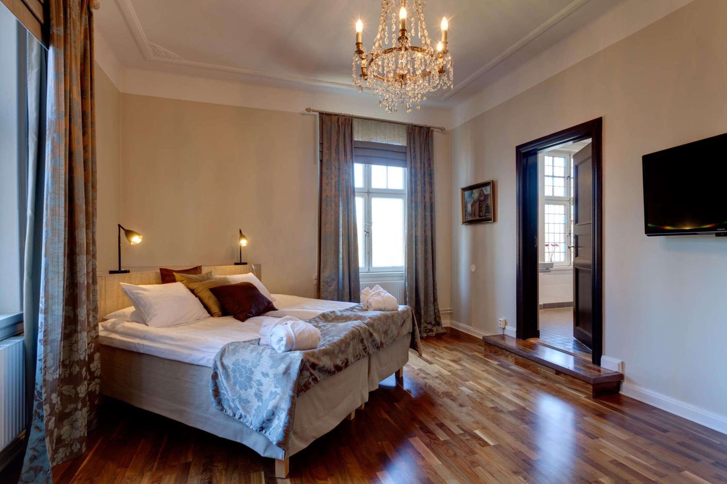 Suite with Sauna - Photo 1