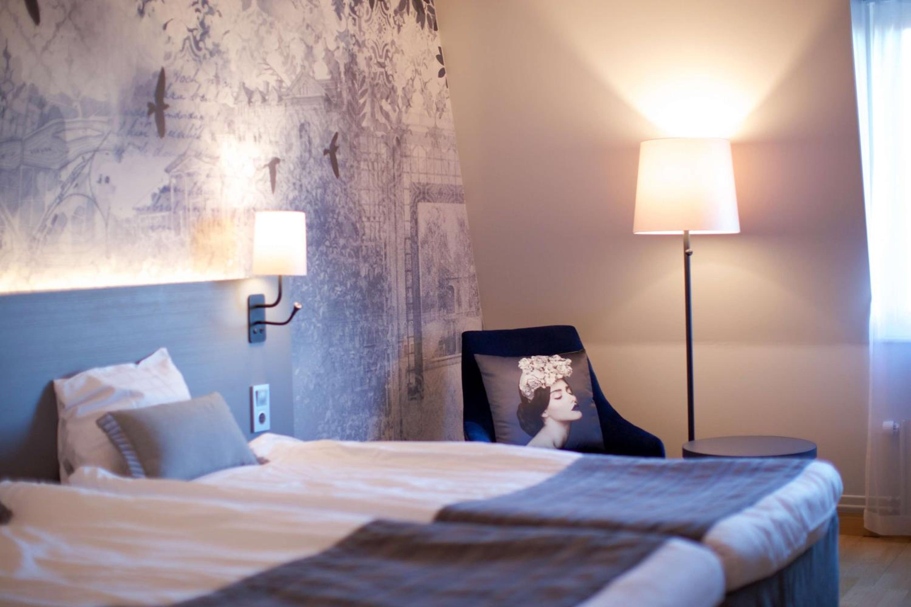 Standard Twin Room - Photo 3