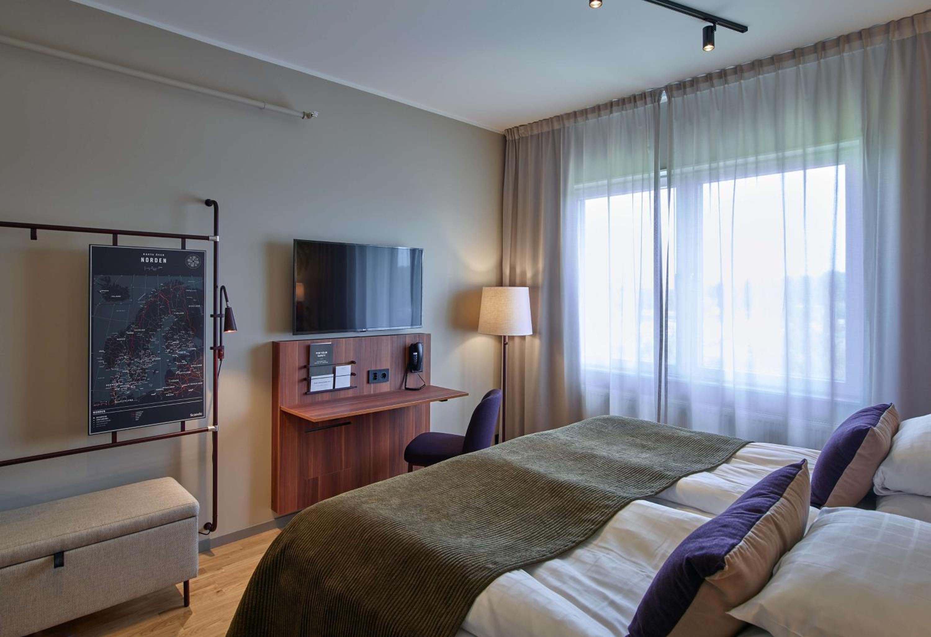 Standard Twin Room - Photo 5