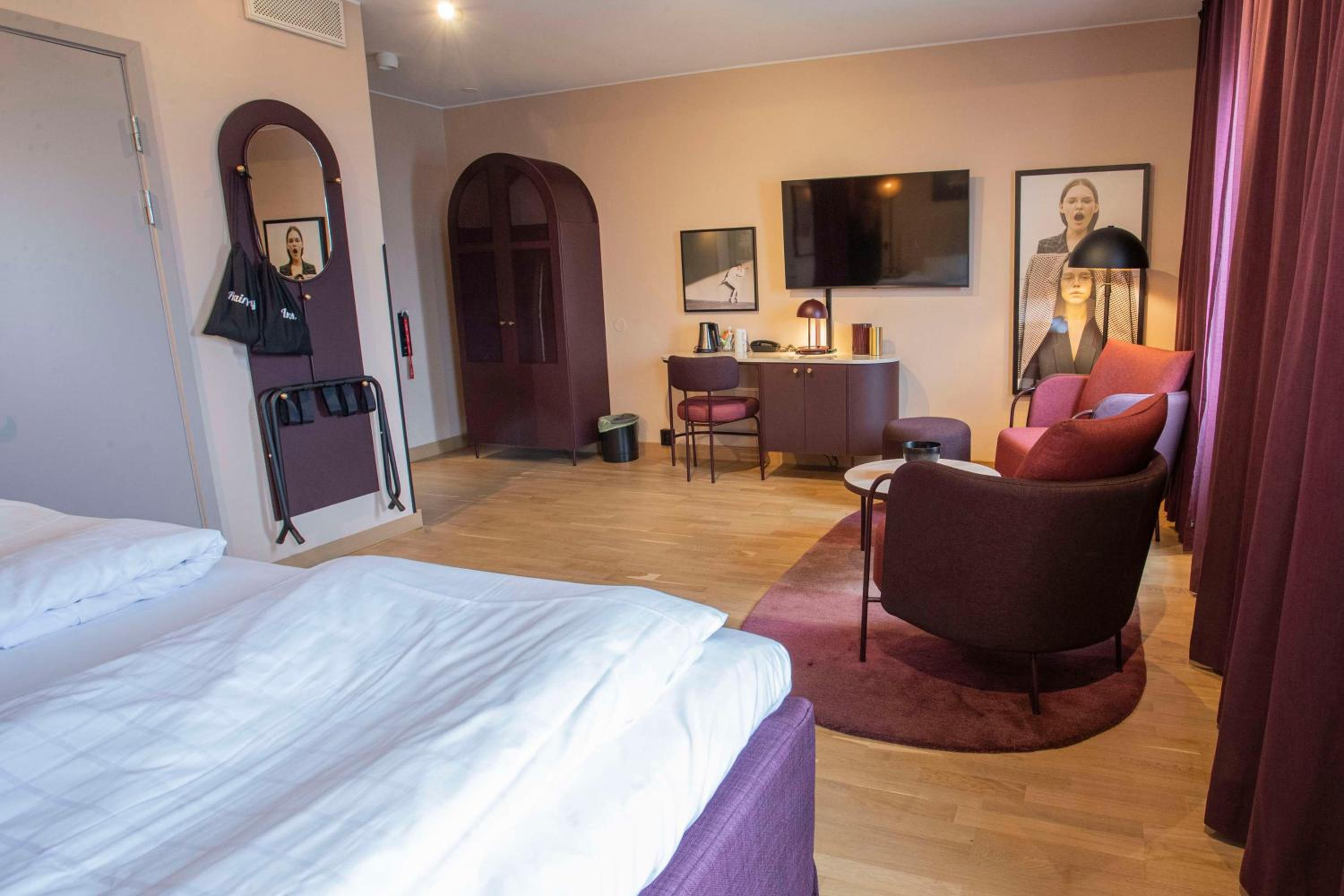 Superior Twin Room - Photo 3