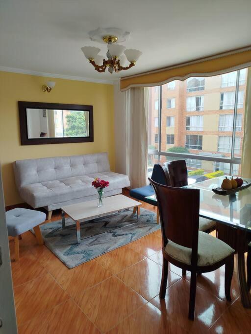 Three-Bedroom Apartment photo 1