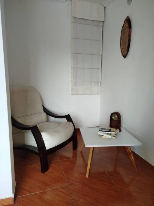 Three-Bedroom Apartment photo 2