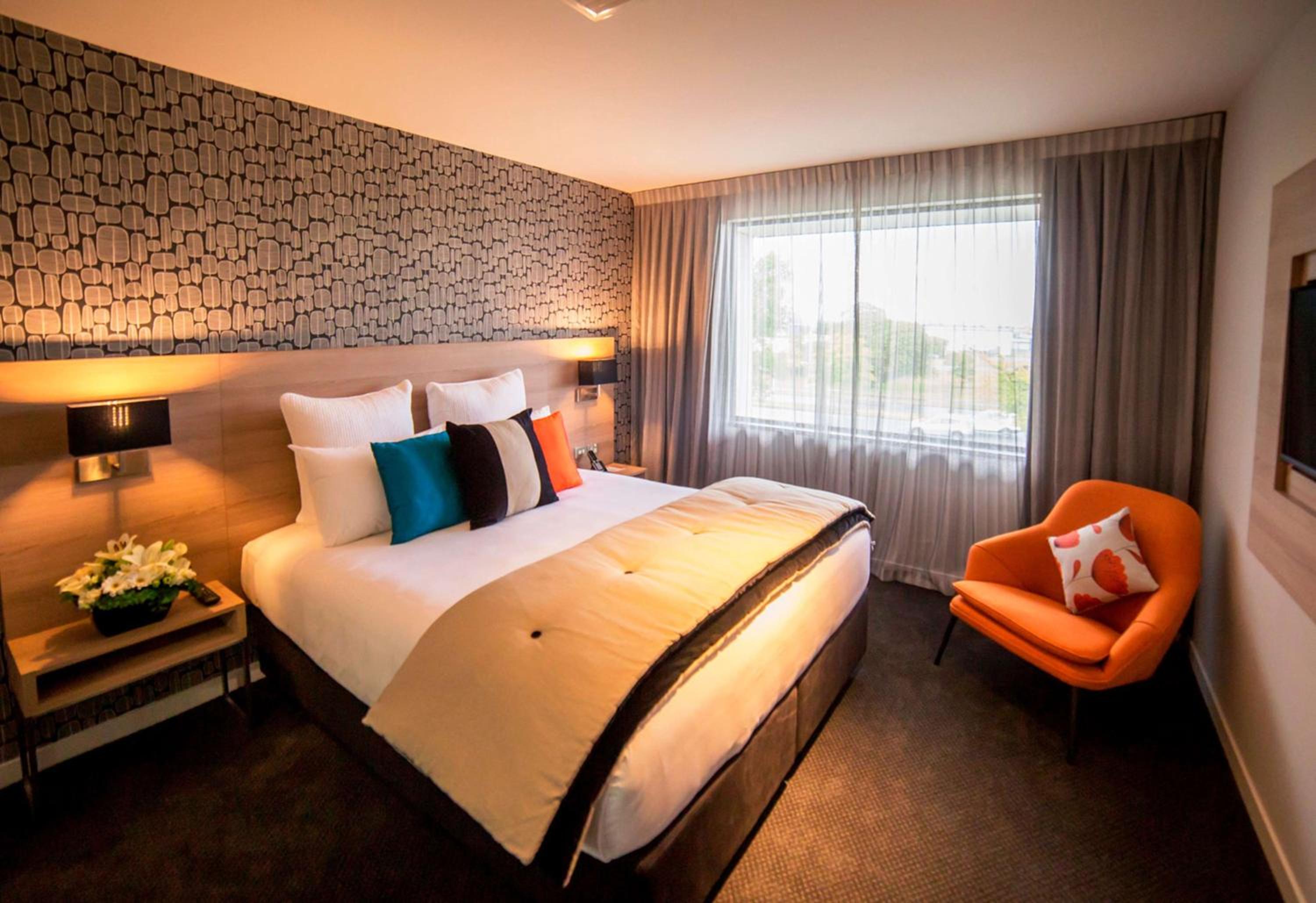 Premium Suite - Photo 1