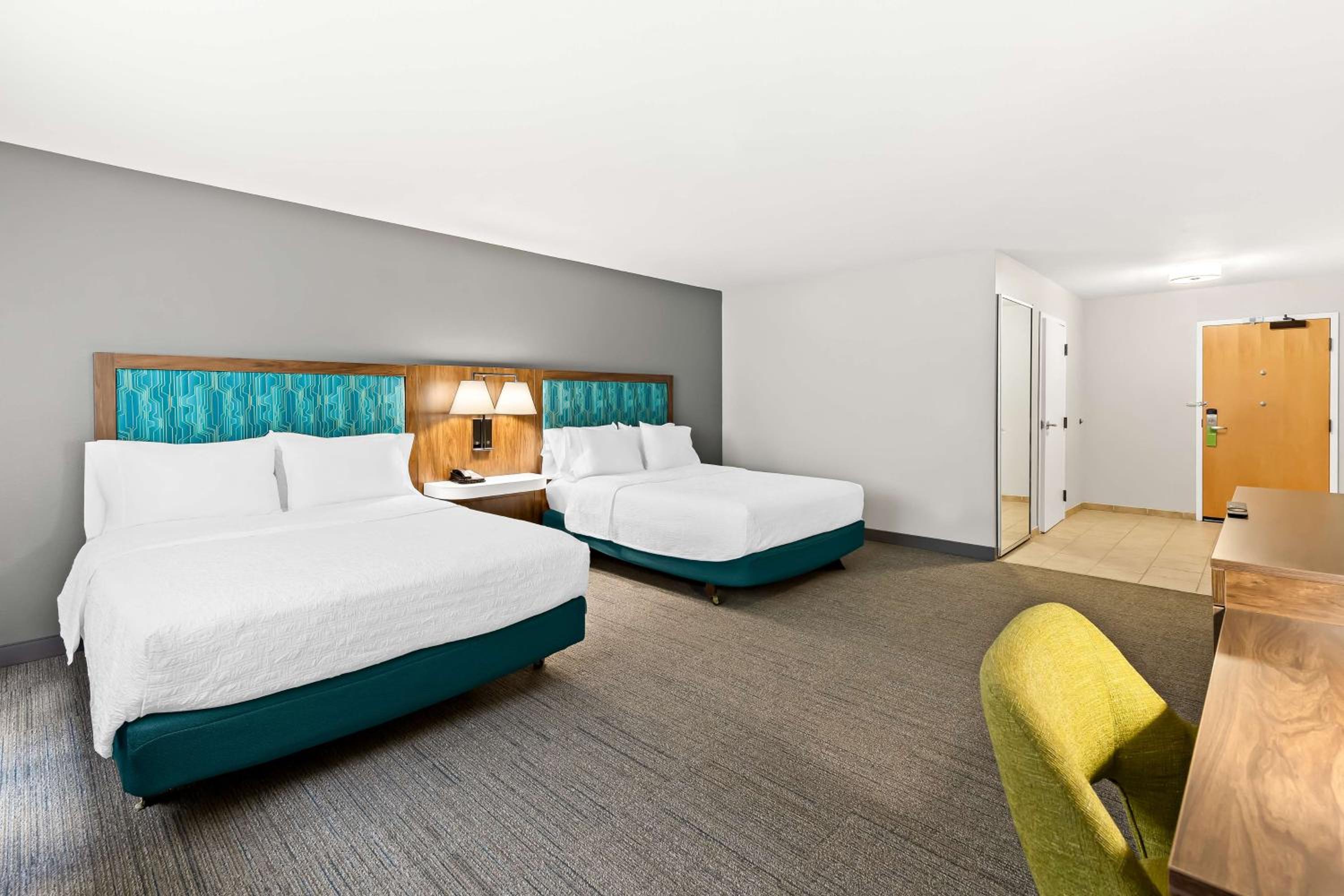 Queen Room with Two Queen Beds - Mobility and Hearing Access/Non-Smoking - Photo 1