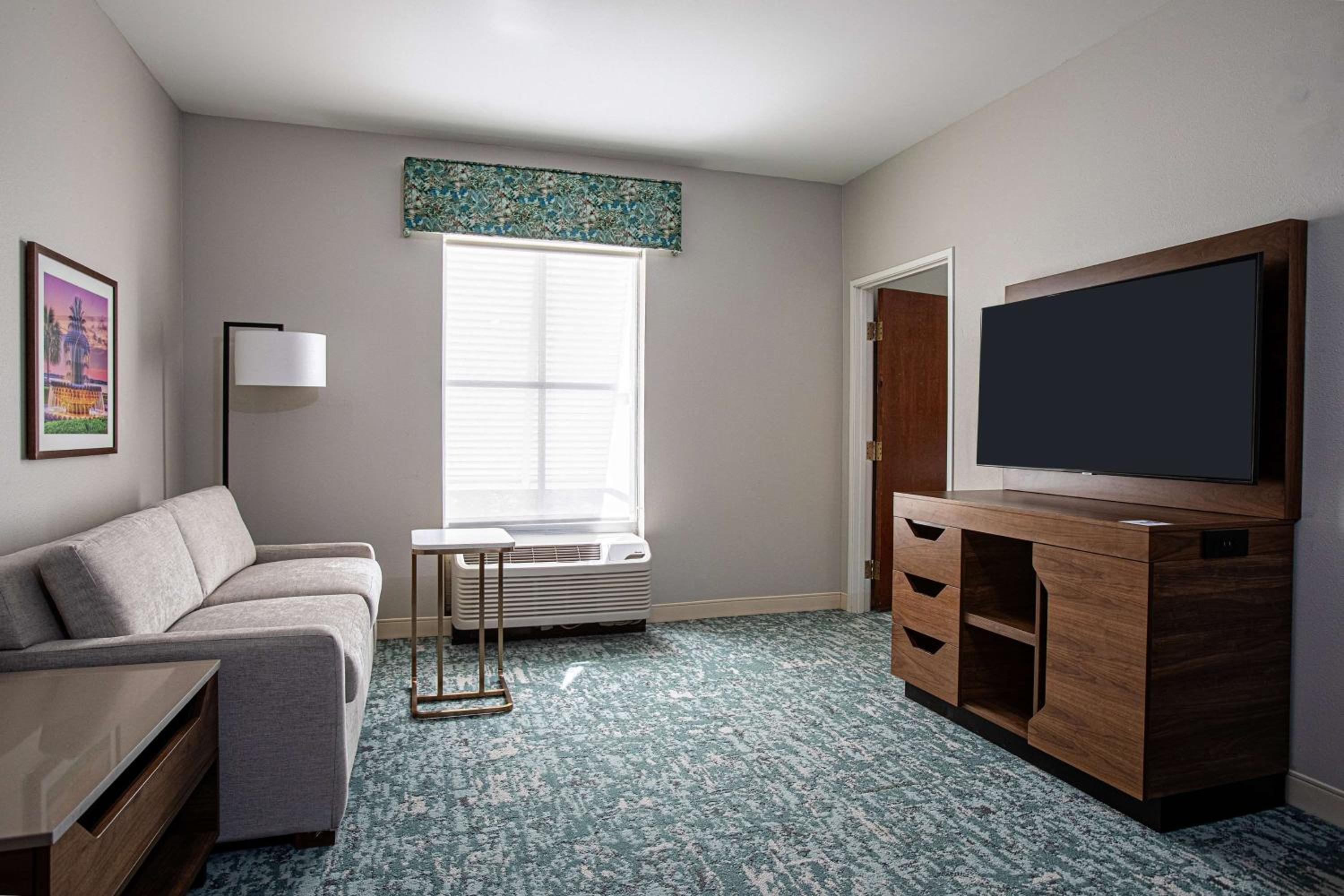 One-Bedroom King Suite - Photo 1