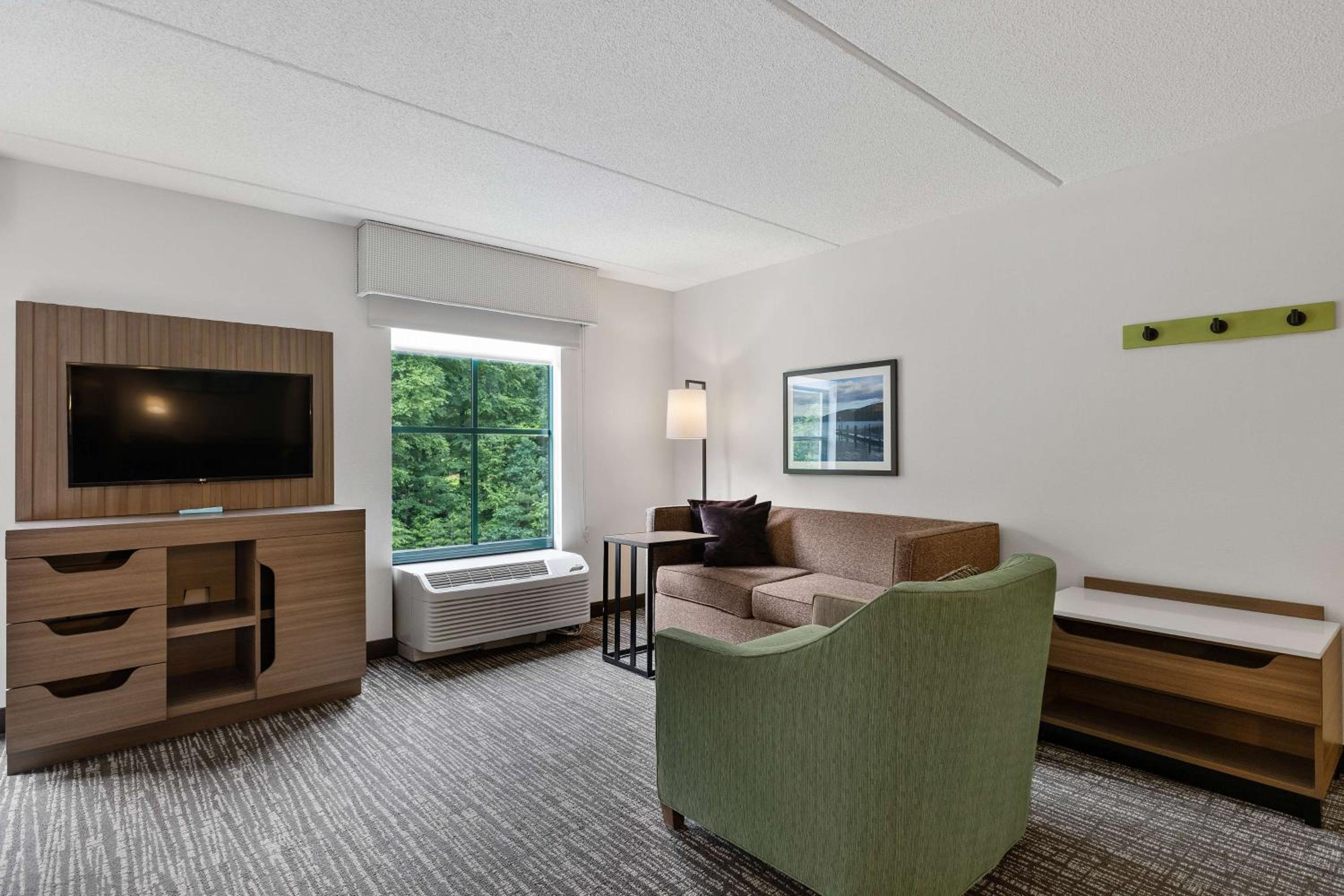 Suite with Two Queen Beds and Sofa Bed  - Photo 2
