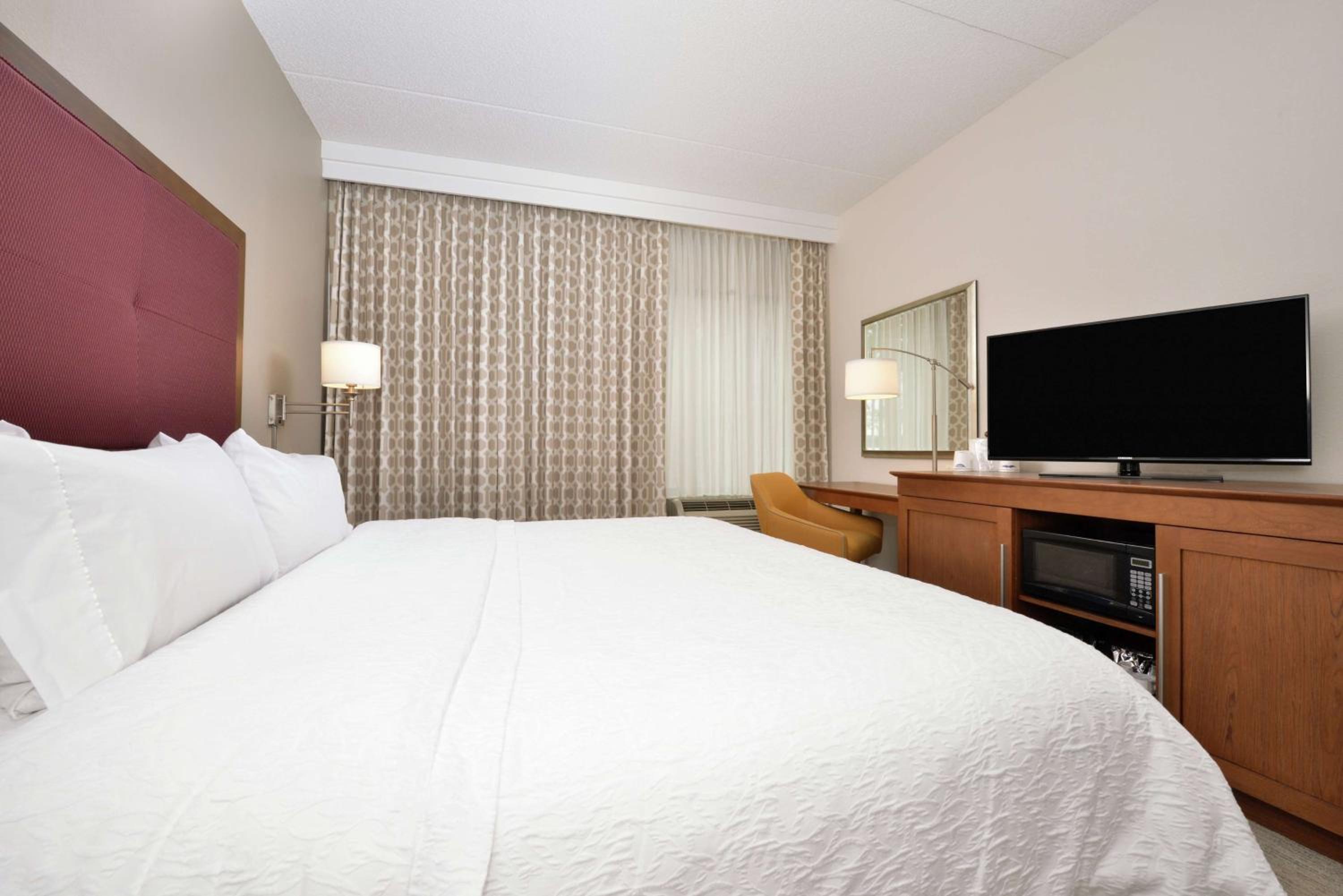 Hampton Inn Martinsburg