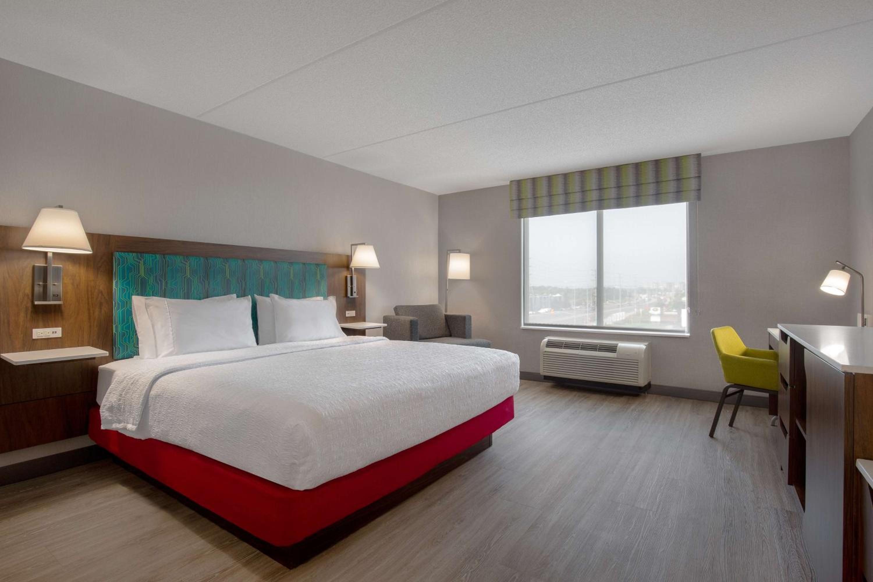 King Room - Disability Access/Non-Smoking