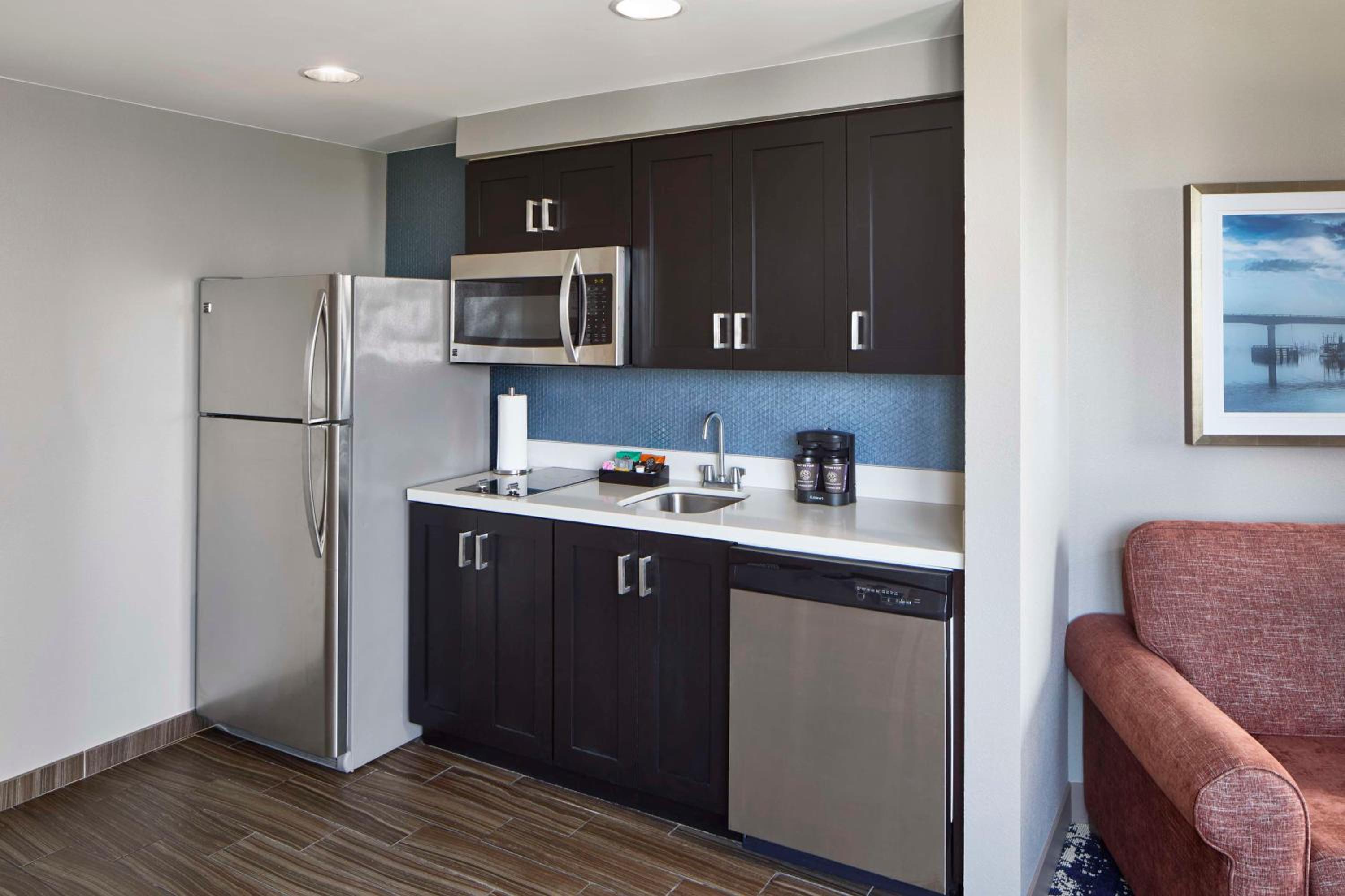 King Suite with River View