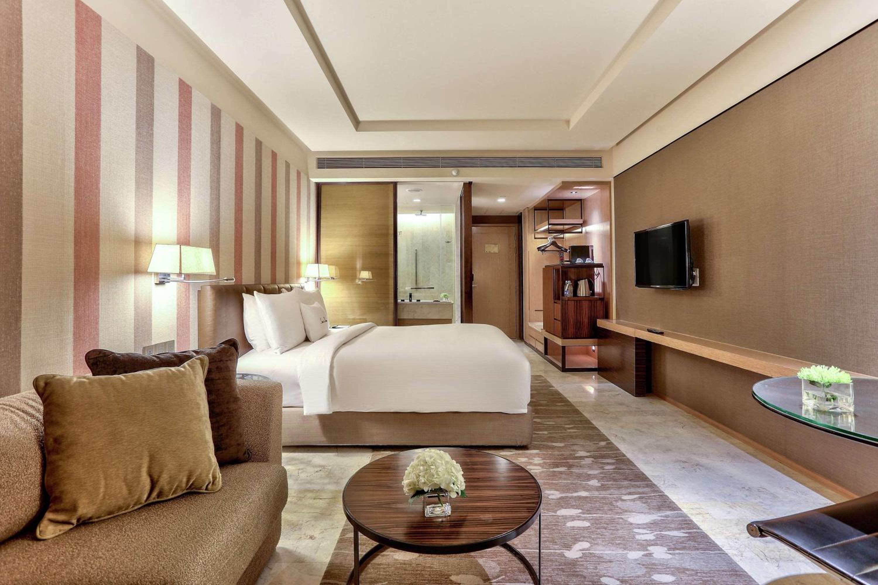 Superior King Room photo 3