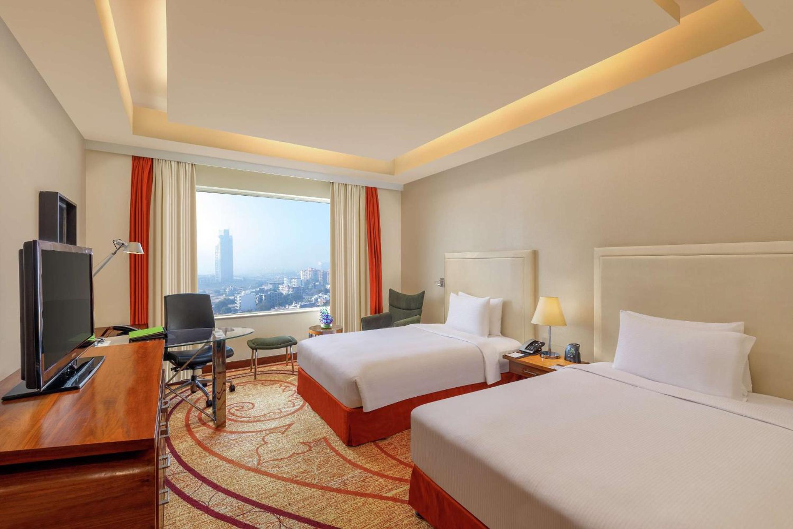Twin Room - Photo 7