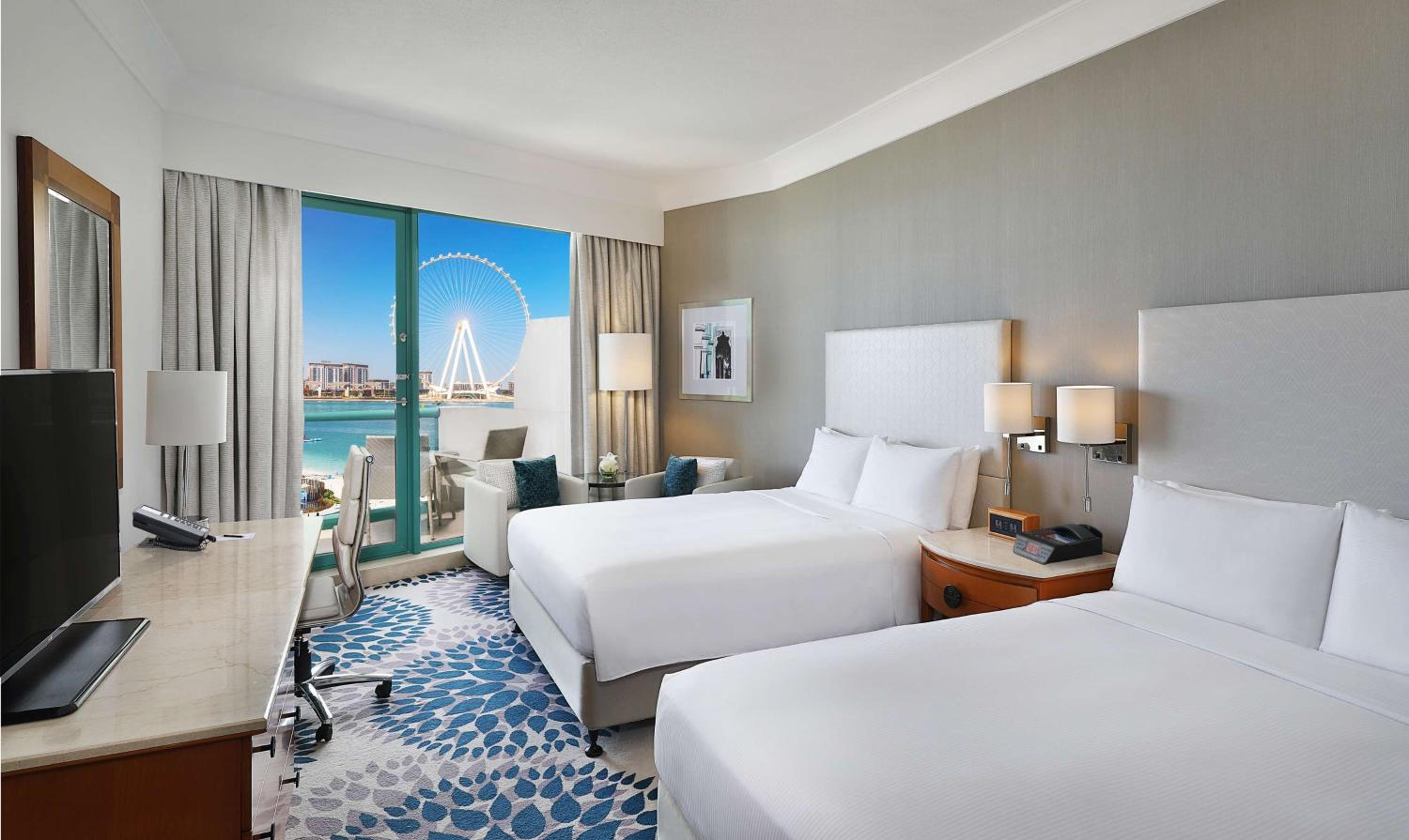 Deluxe Queen Room with Two Queen Beds, Ain Dubai and Sea View