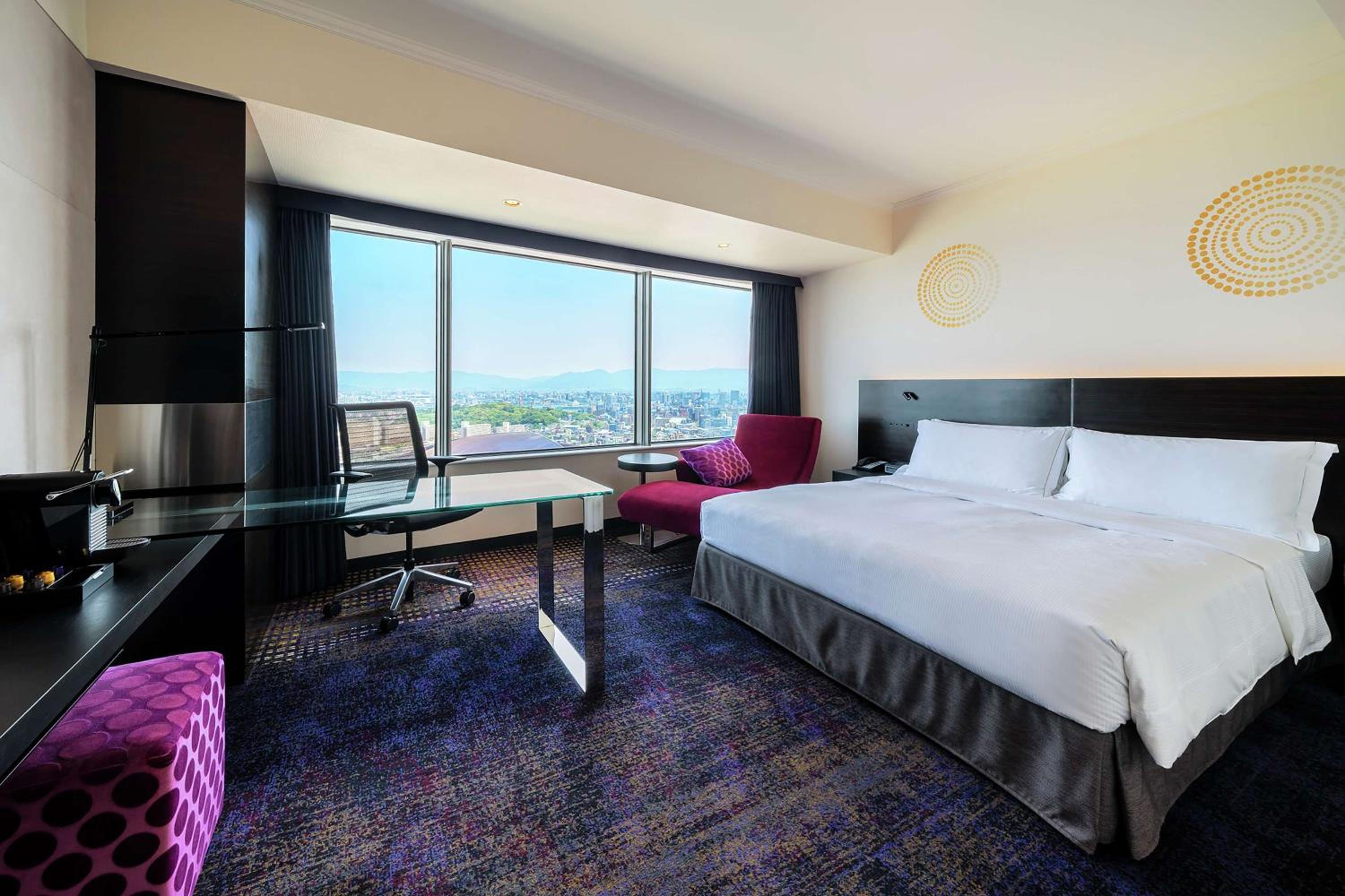 Executive King Room - Photo 6