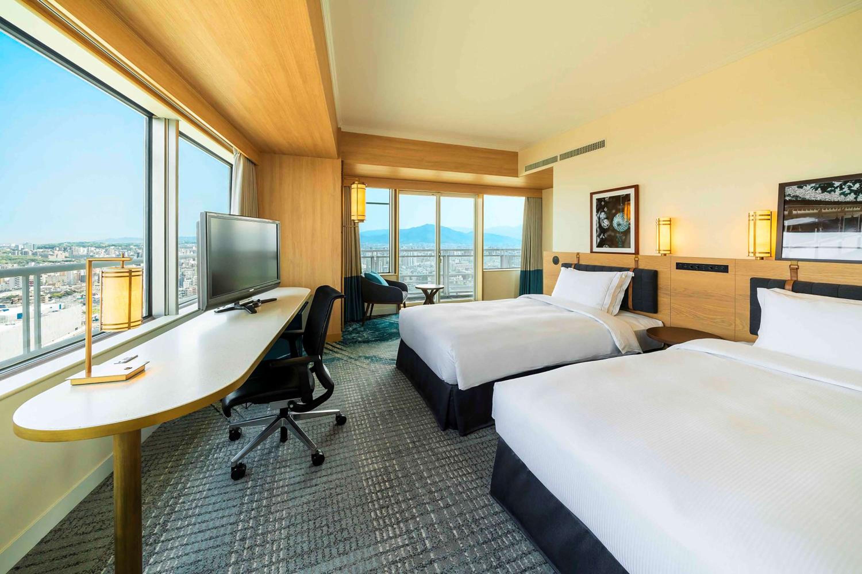 Family Junior Suite - Photo 1