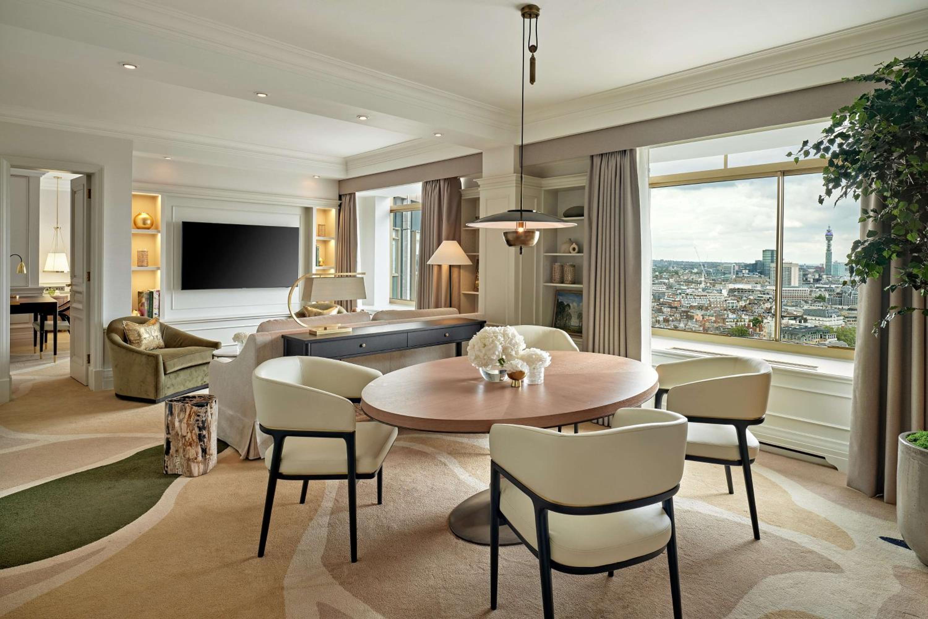Signature Suite