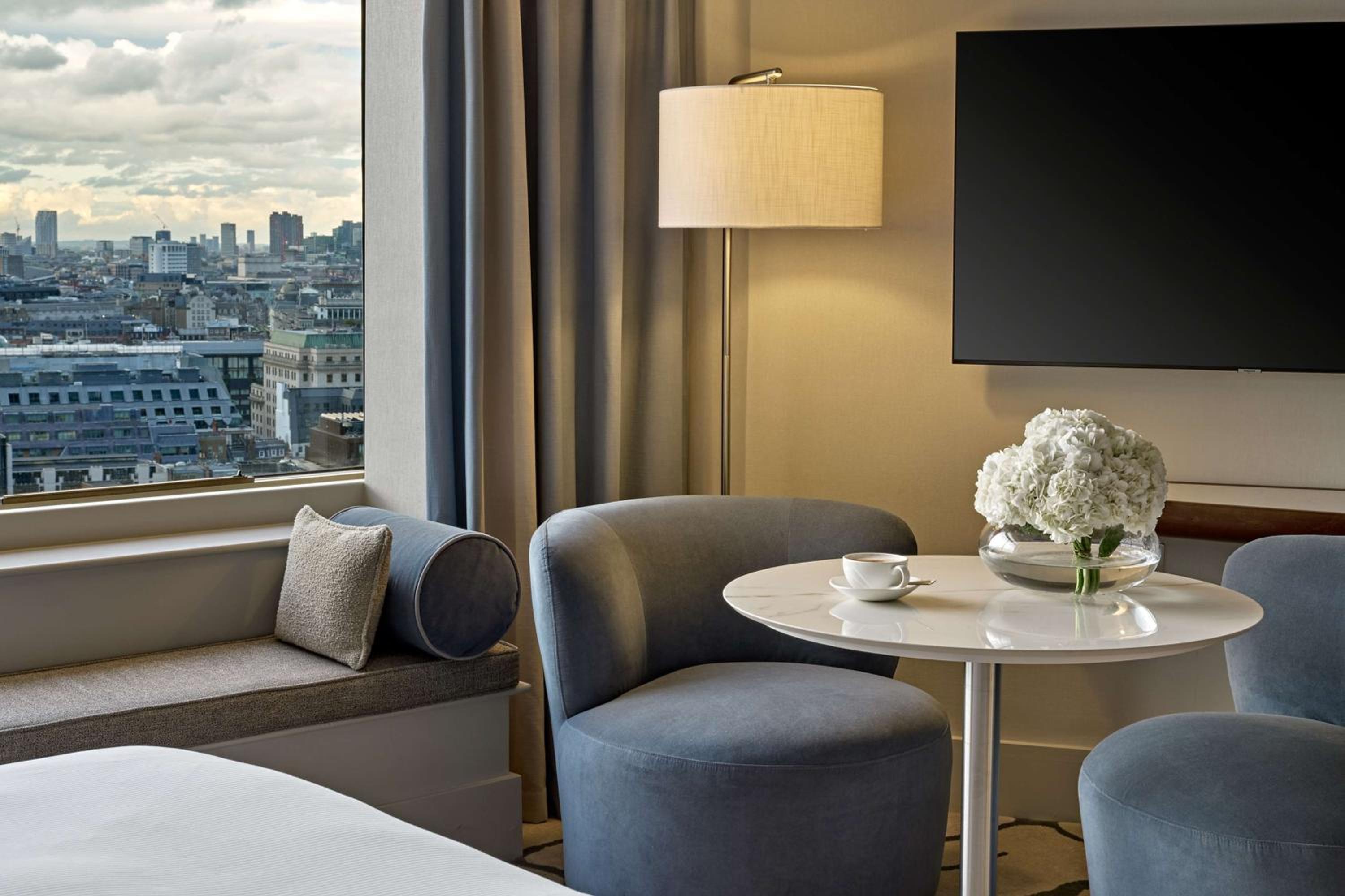 Executive King Room