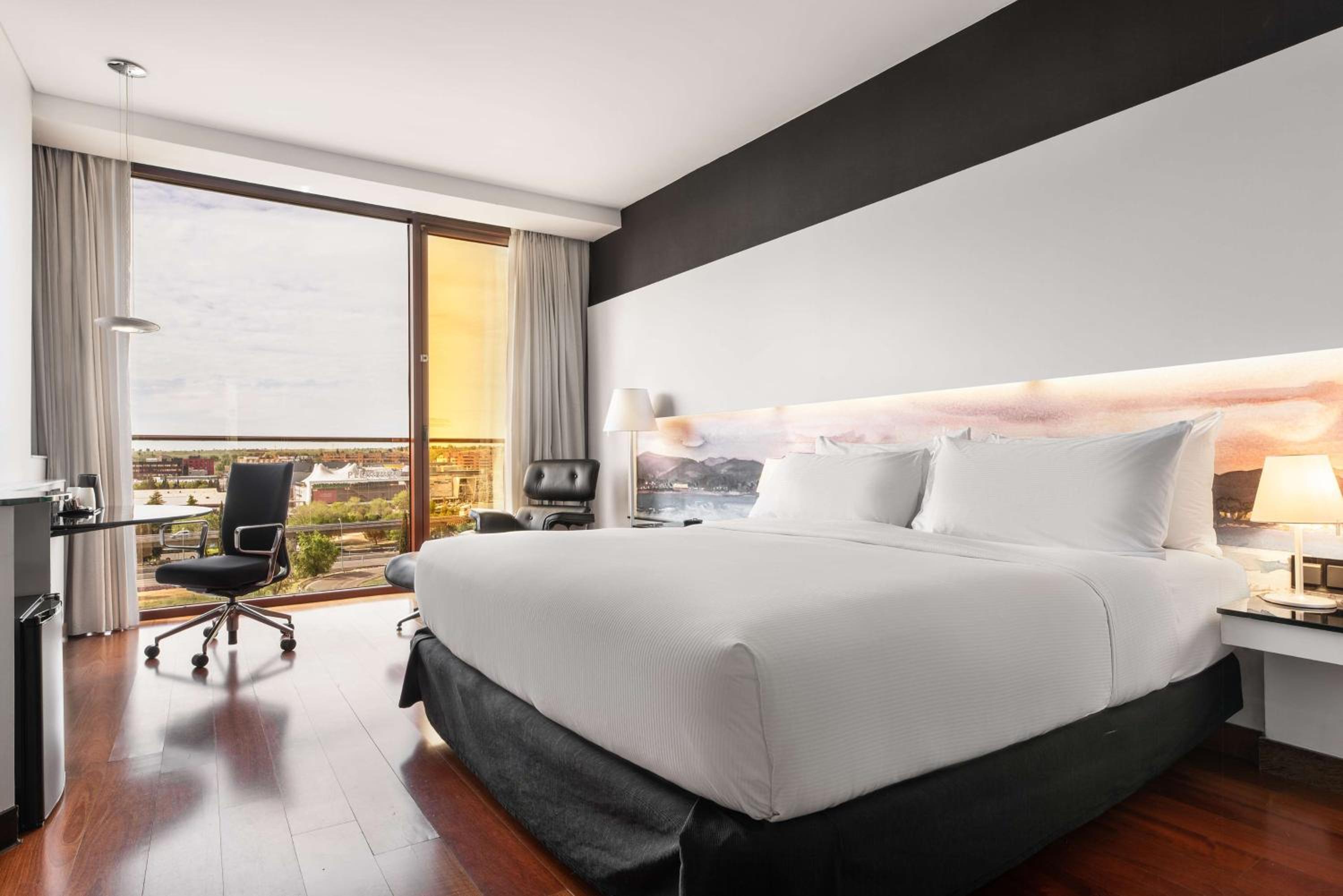 Executive King Room