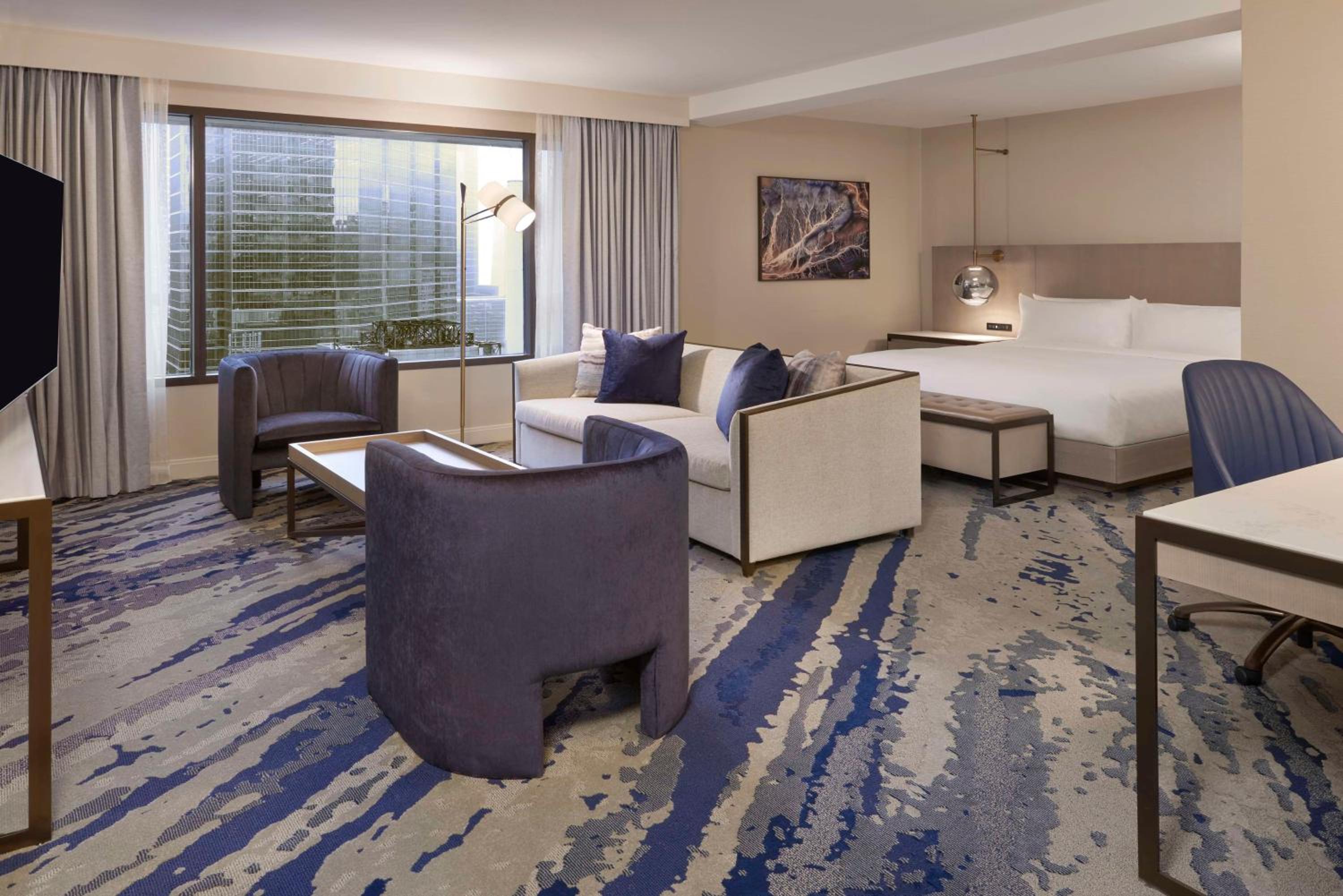 Junior King Suite - Photo 1