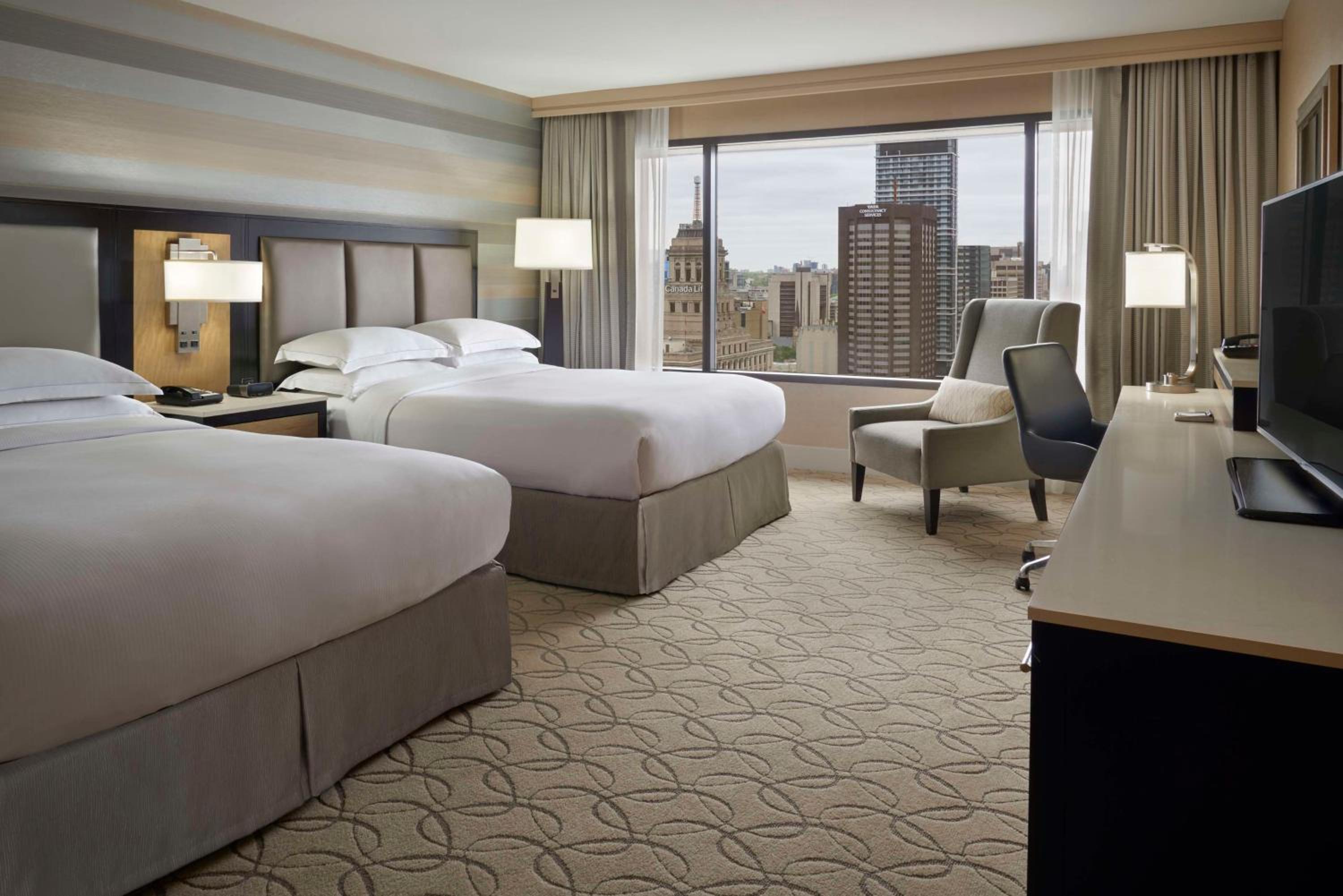 Deluxe Queen Room with Two Queen Beds - Photo 3