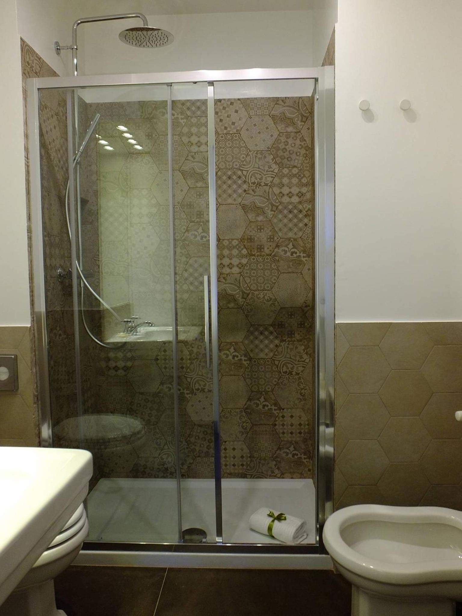 Superior Double or Twin Room photo 2