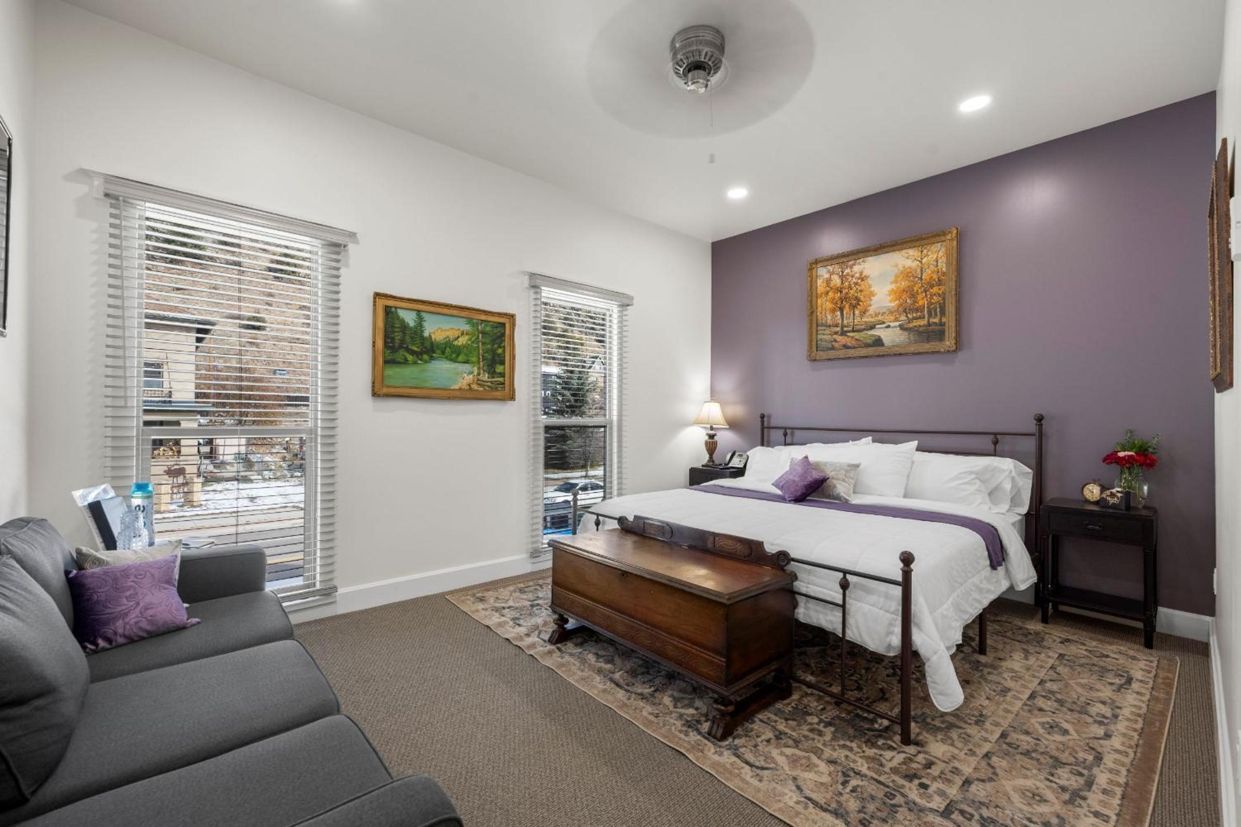 King Room