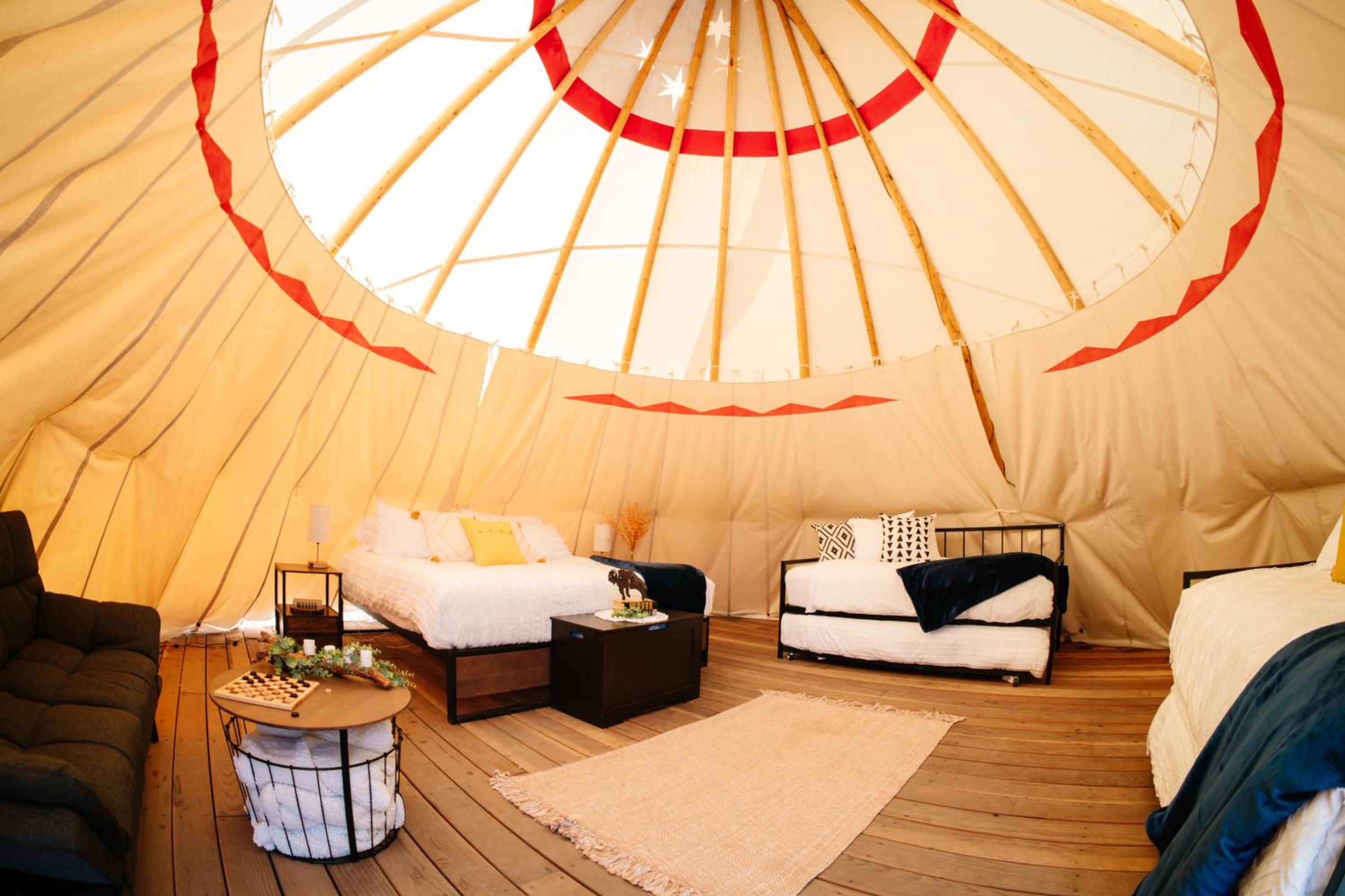 Yellowstone Family Tepee - Photo 4