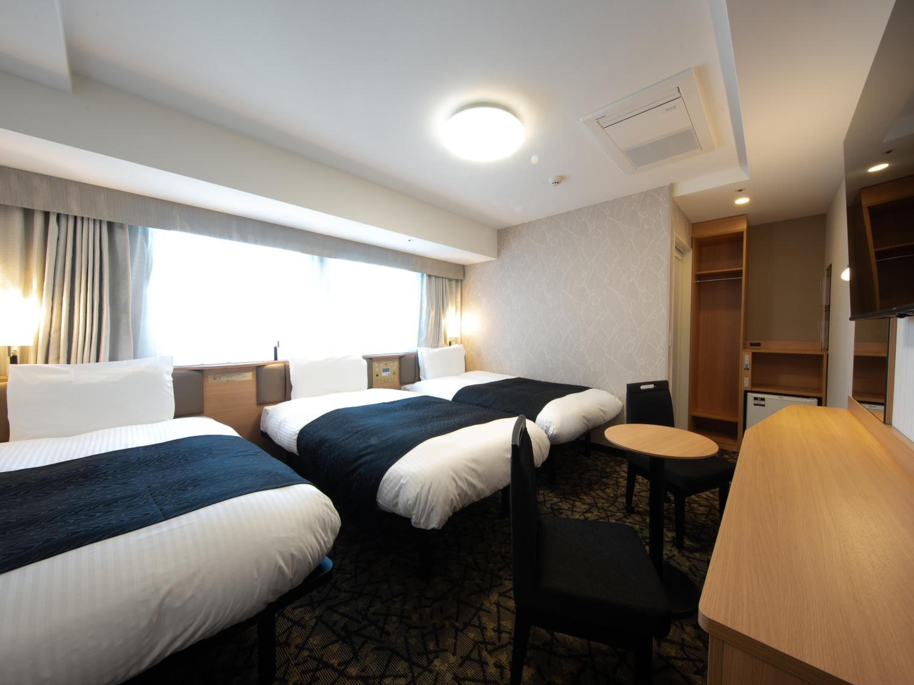 Standard Triple Room - Non-Smoking