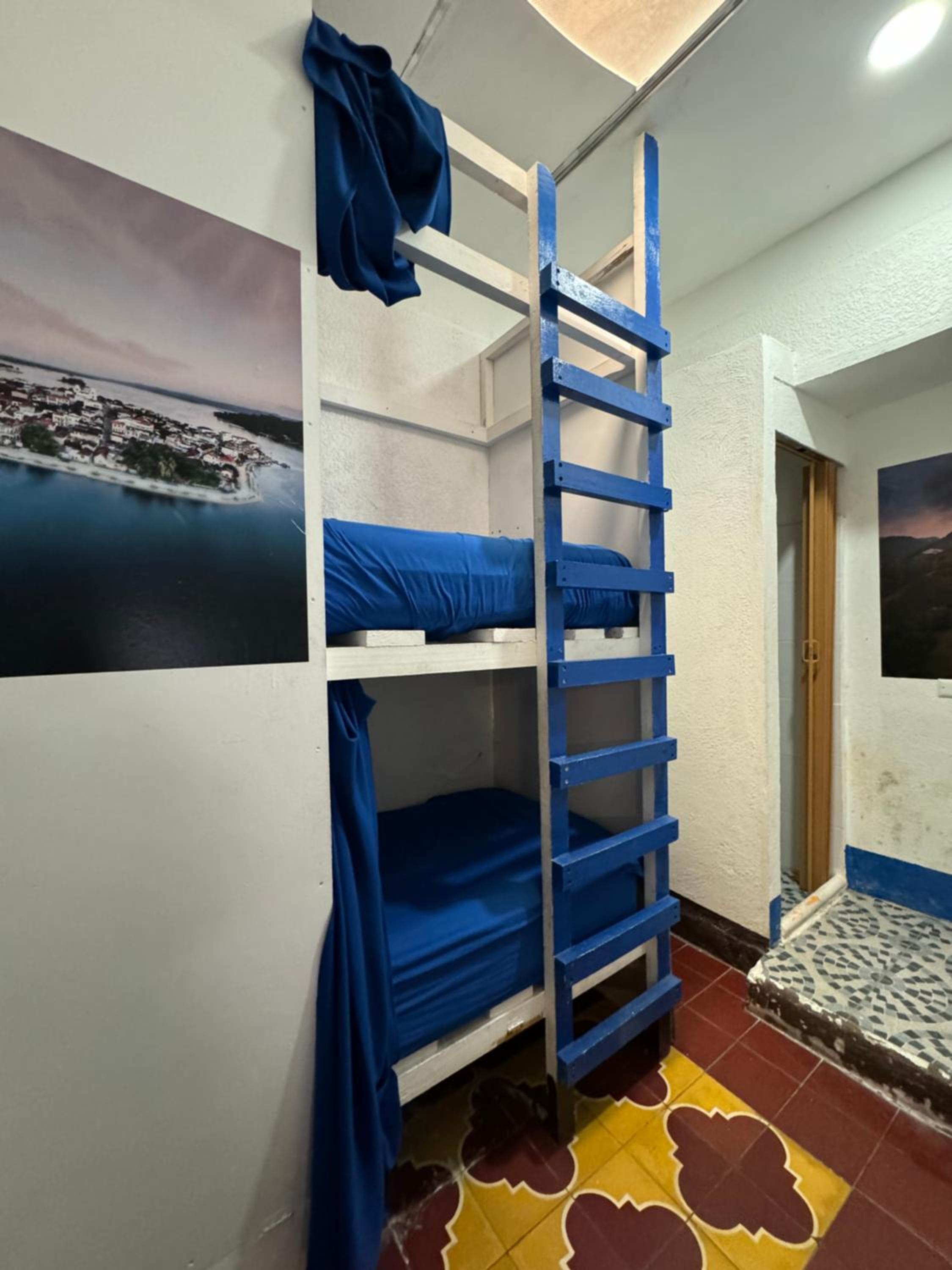 Mixed Dormitory Room photo 2