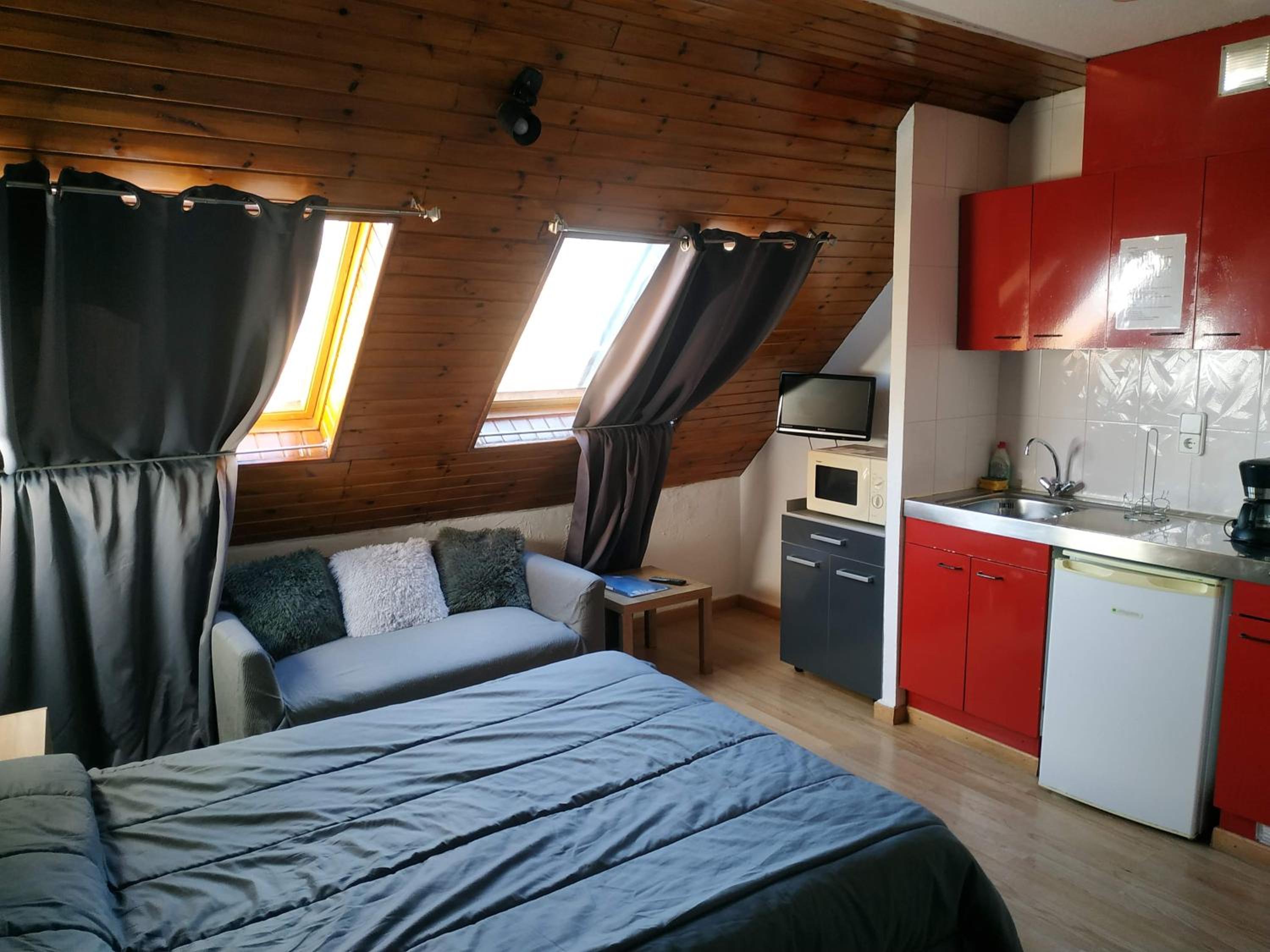 Standard Studio