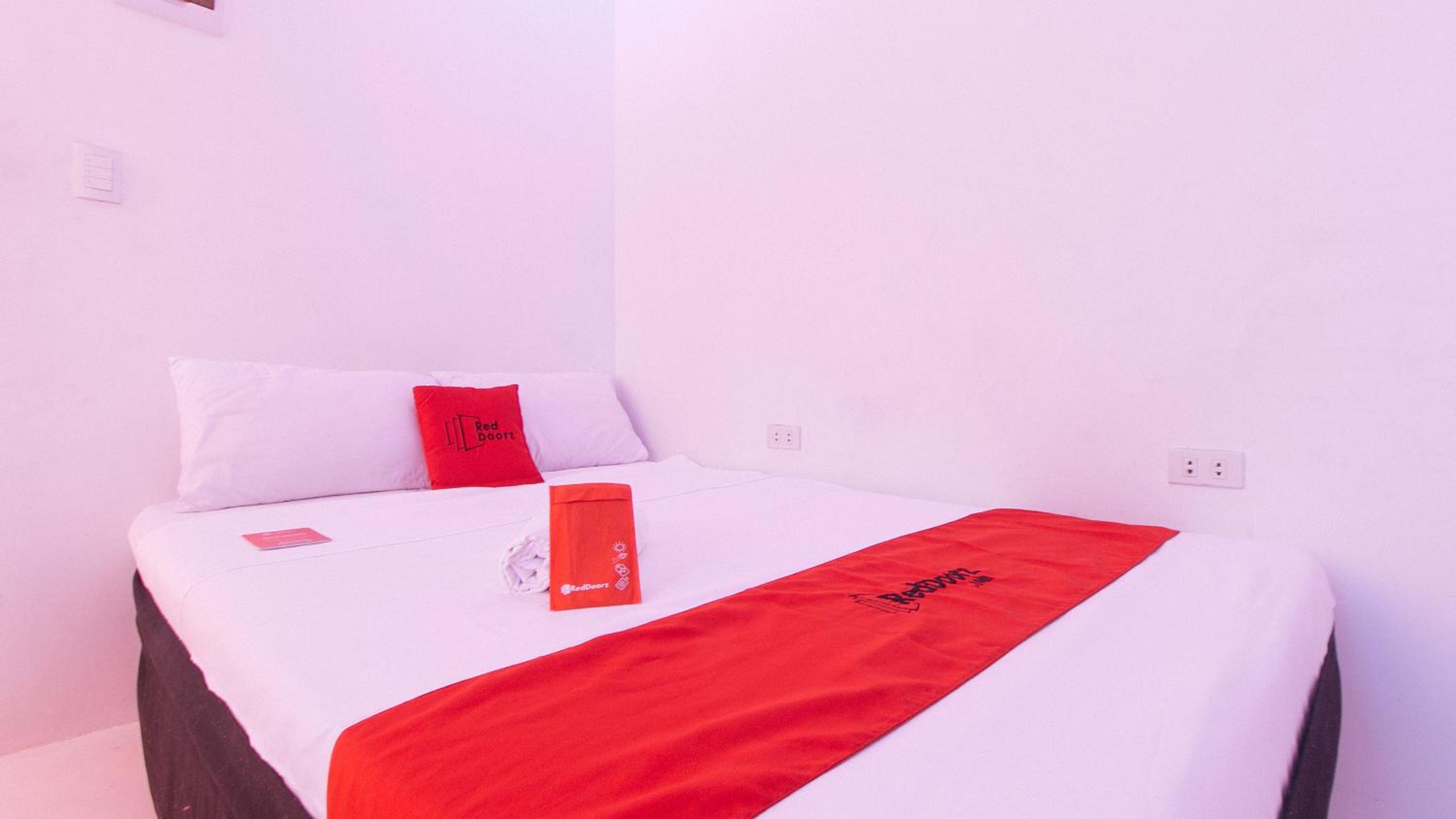 Double Room - Photo 6