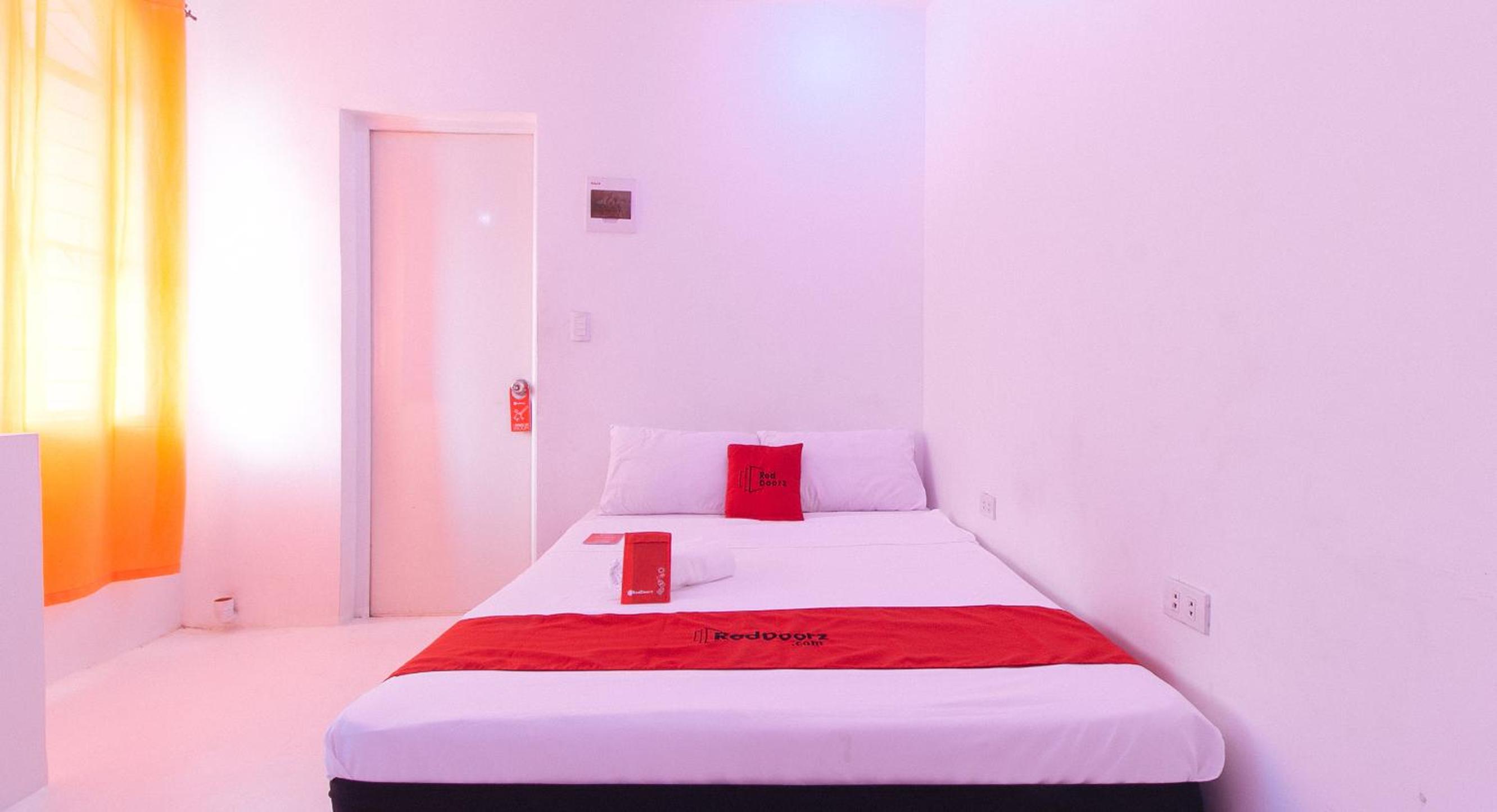 Double Room - Photo 5