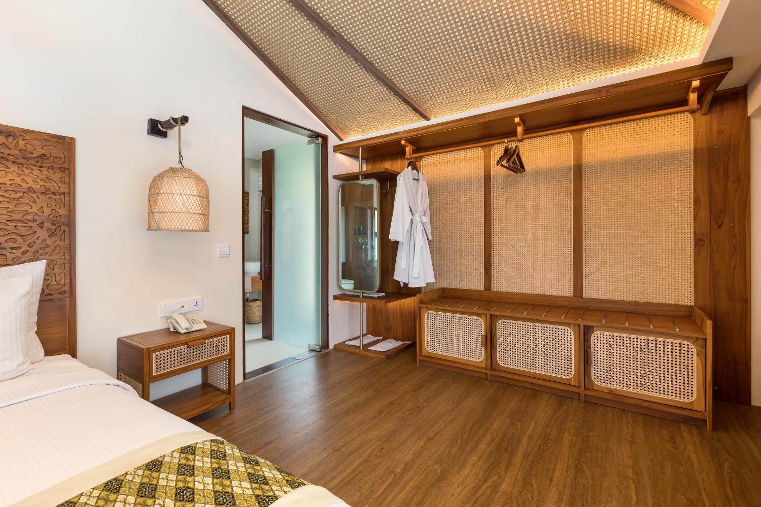 Two-Bedroom Premier Rice Field View Villa Type B with Free Benefit - Photo 15