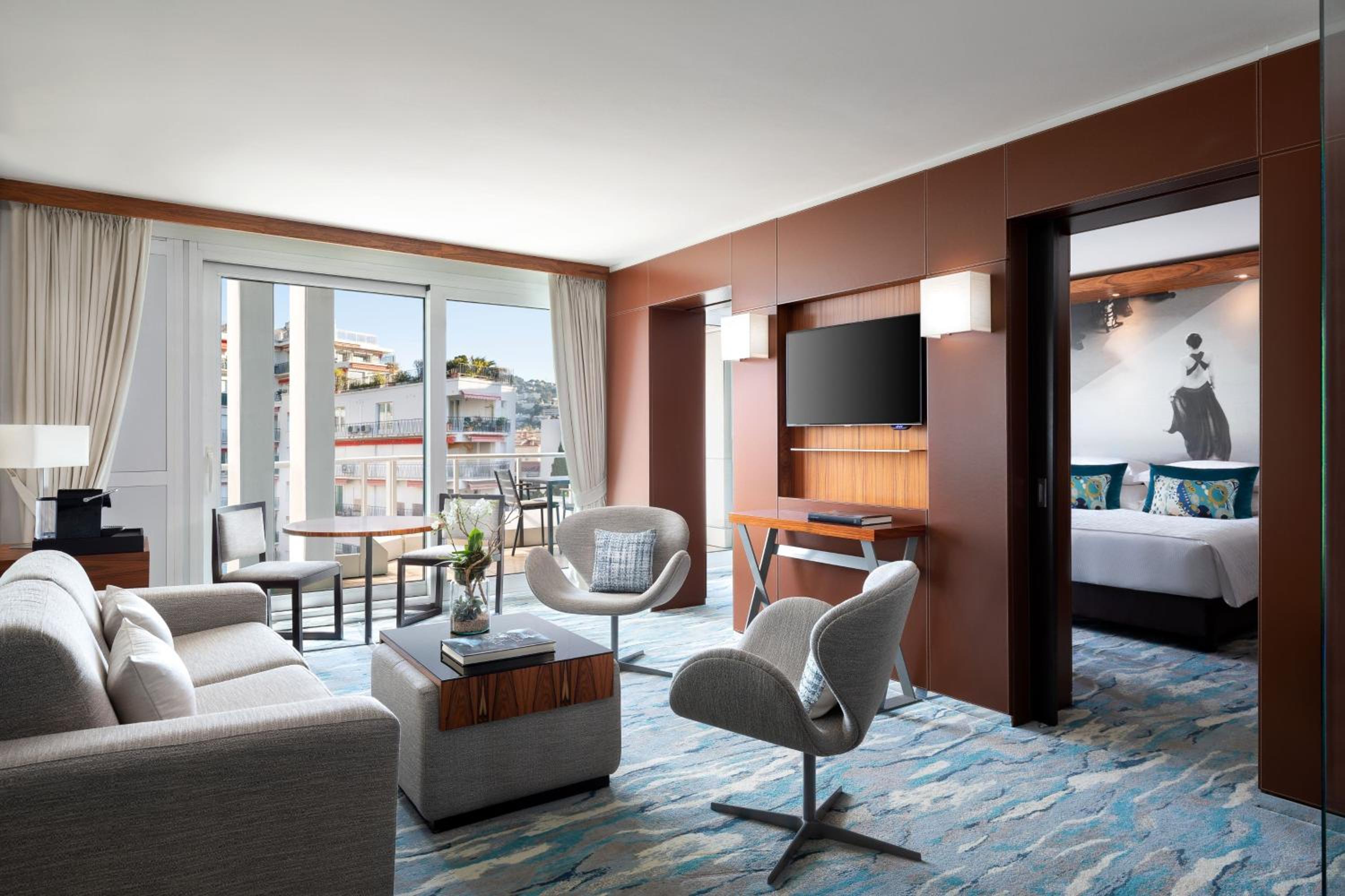Prestige Suite - Photo 3