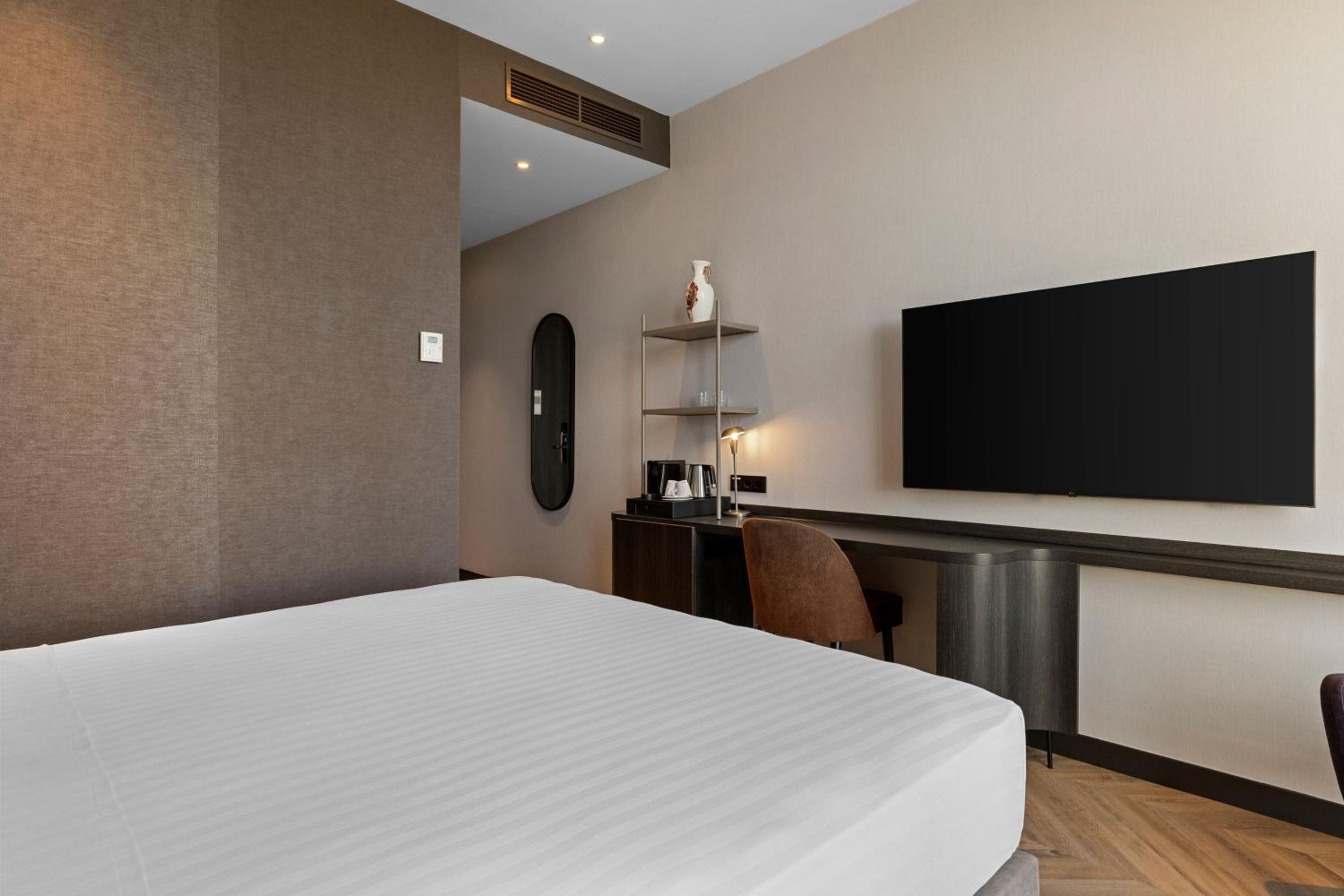 Deluxe Super King Room photo 3