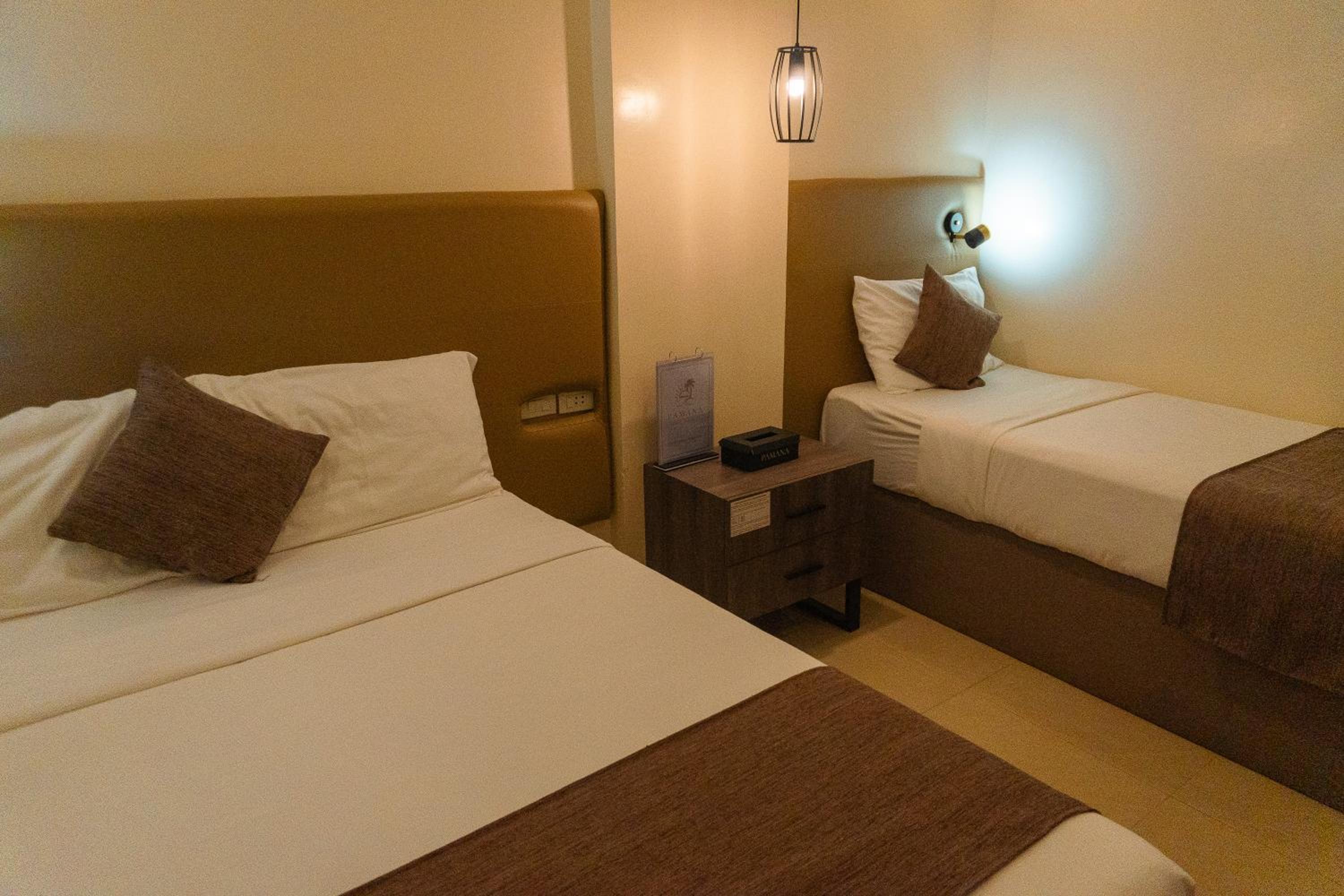 Deluxe Triple Room - Photo 1
