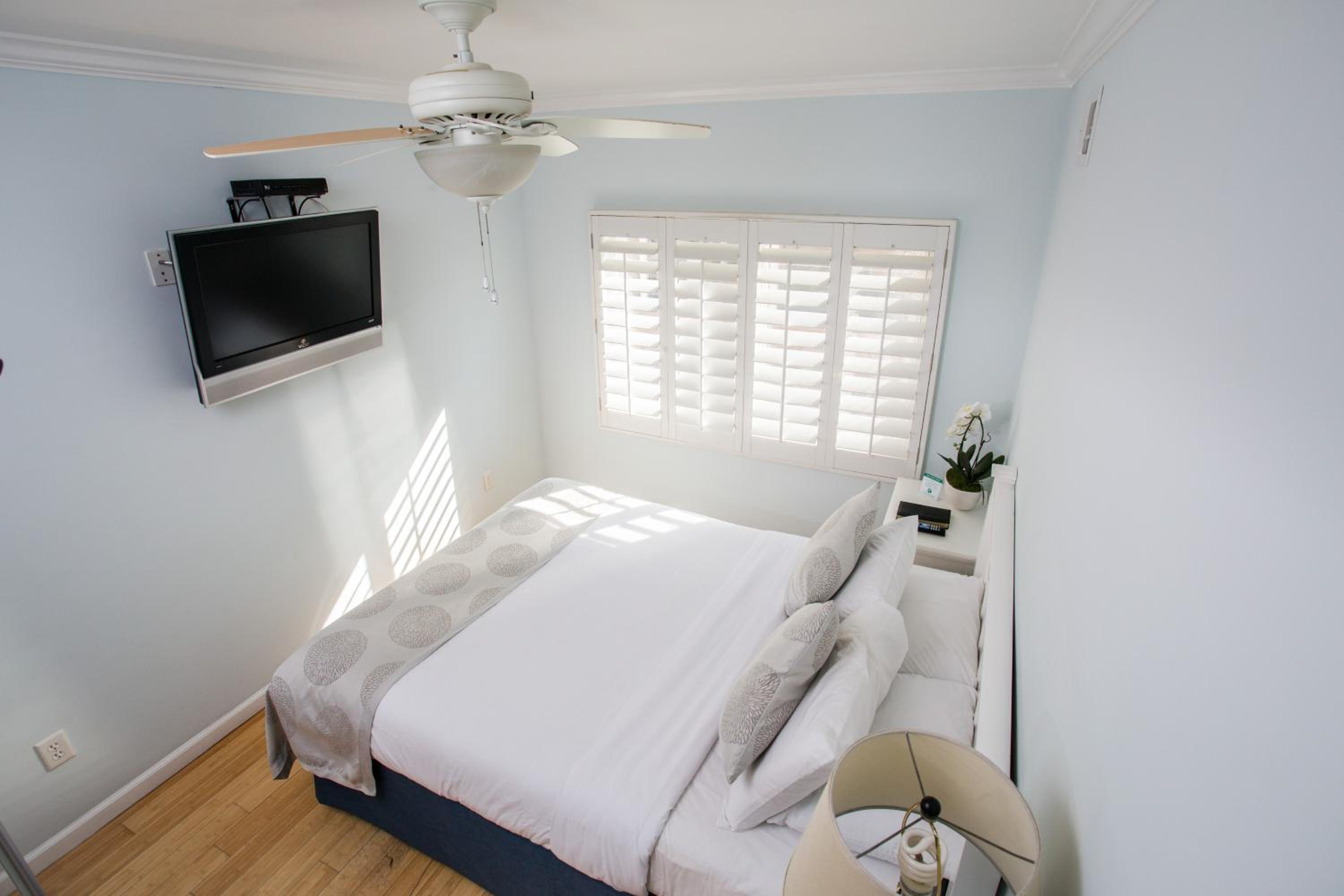 One-Bedroom Suite