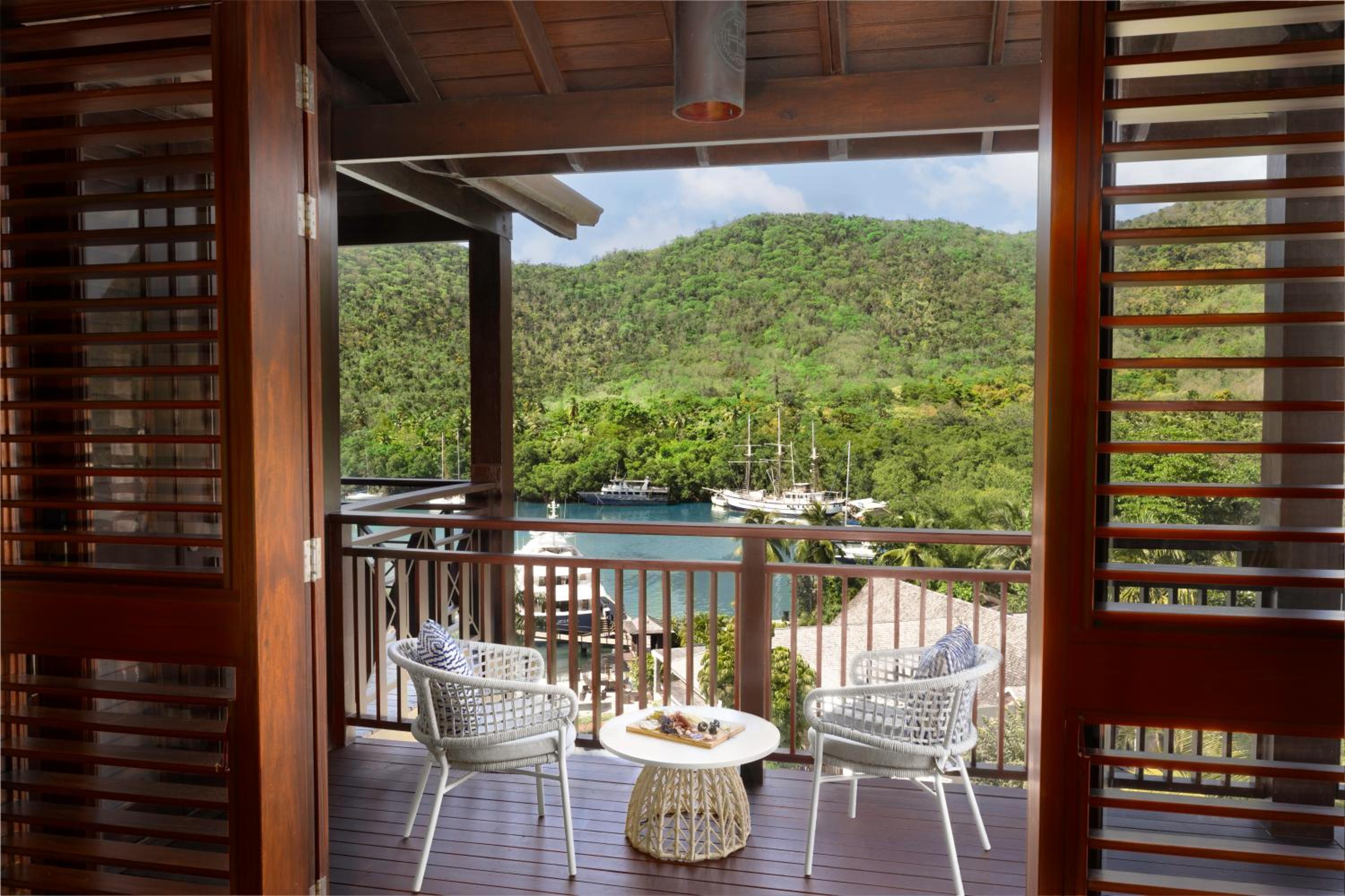 Balcony & Terrace