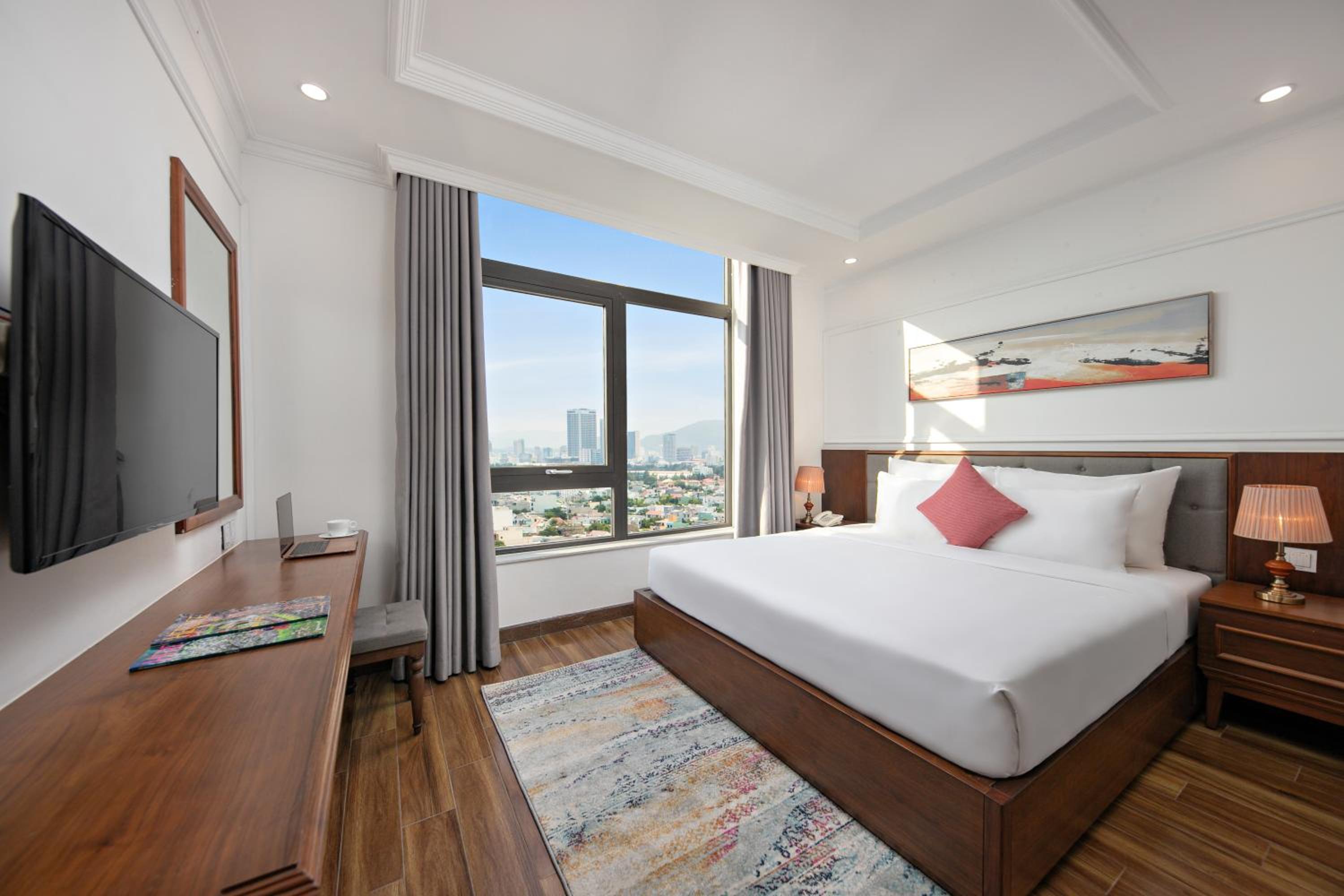 Queen Room